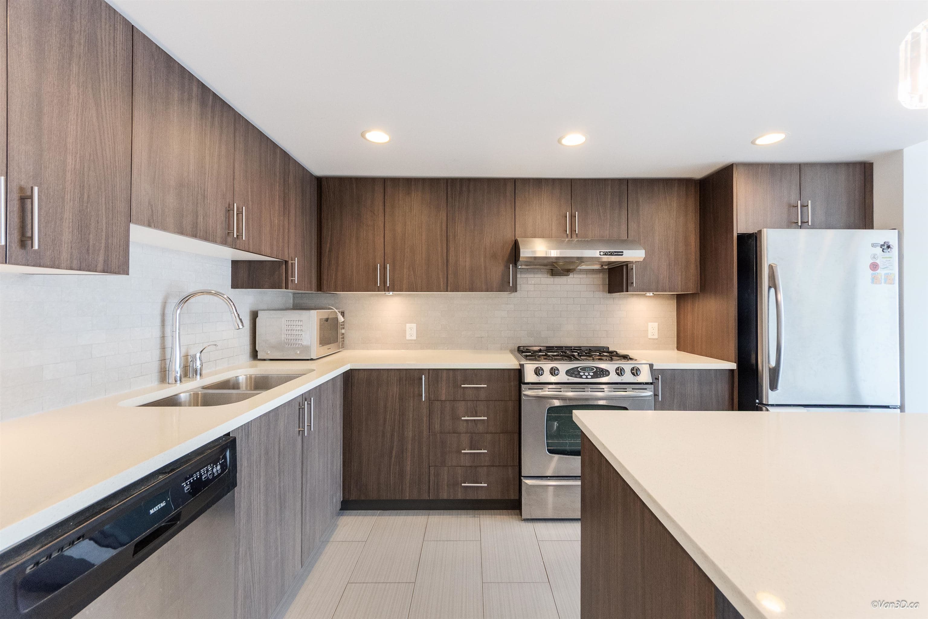 806 - 6888 Cooney Road, Richmond, V6Y 0E1 — photo 4