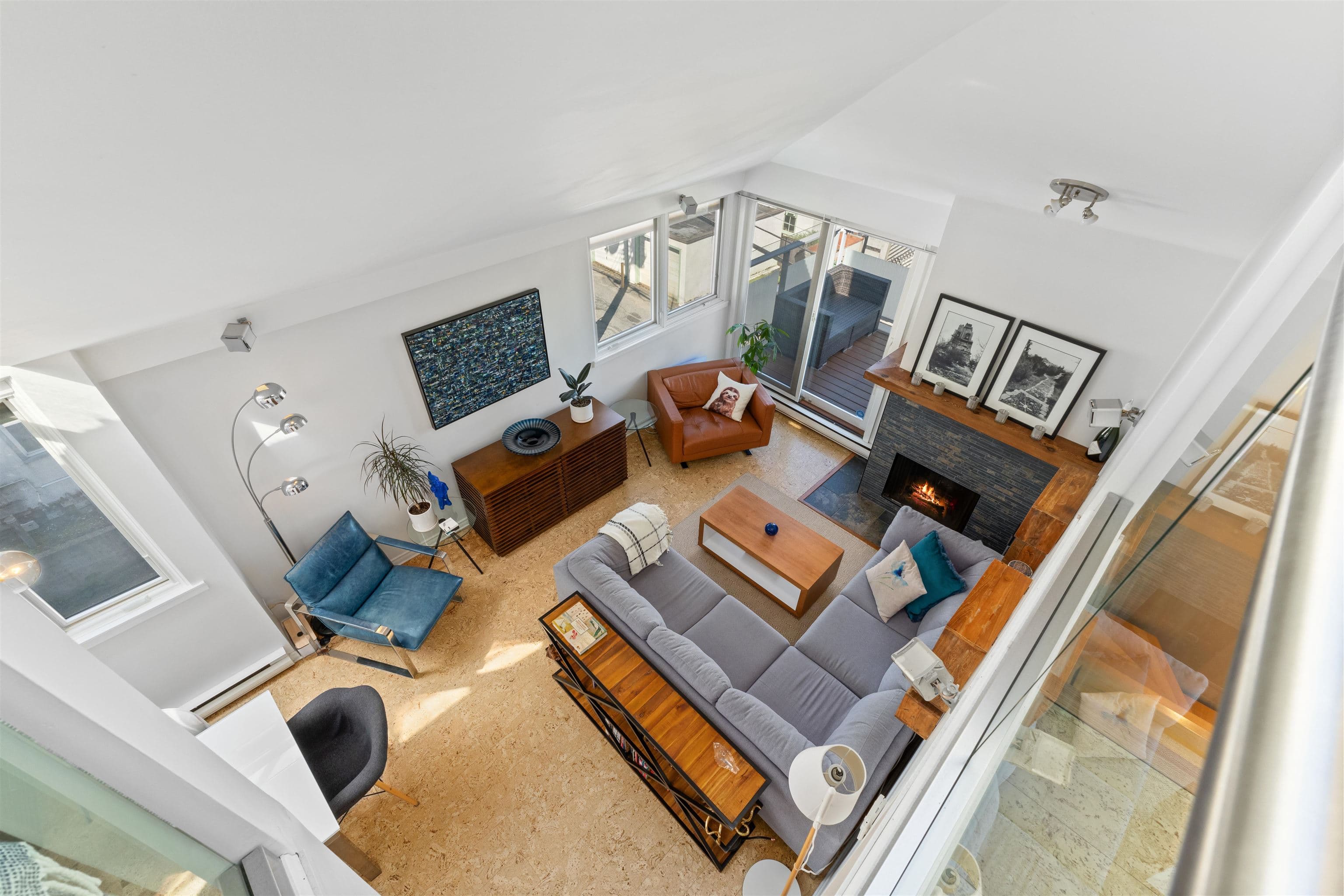 202 - 1633 Yew Street, Vancouver, V6K 3E6 — photo 1