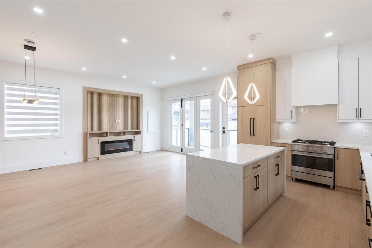 2 - 6964 Inverness Street, Vancouver, V5X 4G5 — photo 5