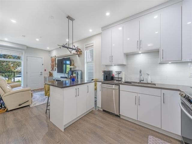5069 Earles Street, Vancouver, V5R 3R8 — photo 4