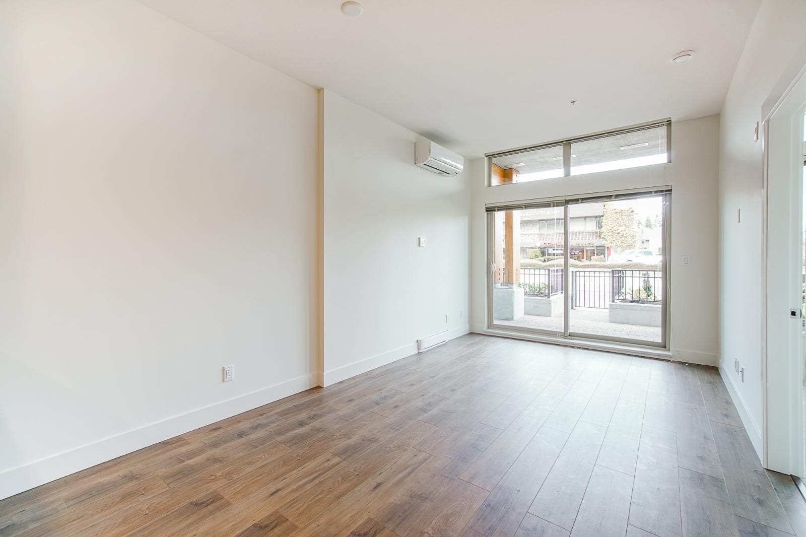 103 - 14022 North Bluff Road, Surrey, V4B 3C3 — photo 4