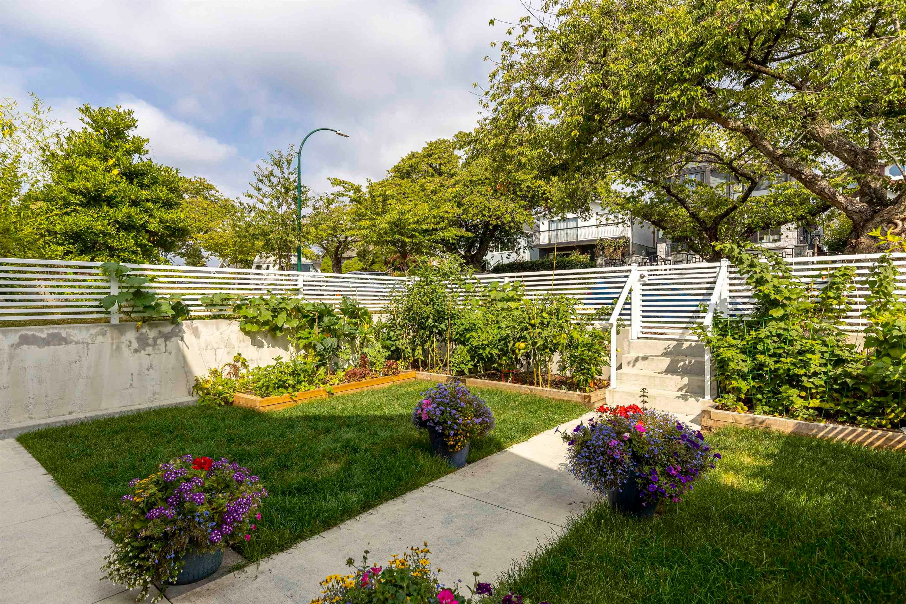 2666 E 6th Avenue, Vancouver, V5M 1R3 — photo 4