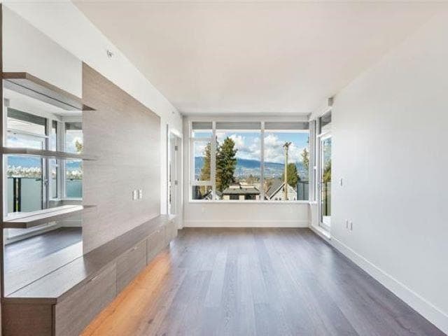 303 - 3639 W 16th Avenue, Vancouver, V6R 3C3 — photo 4