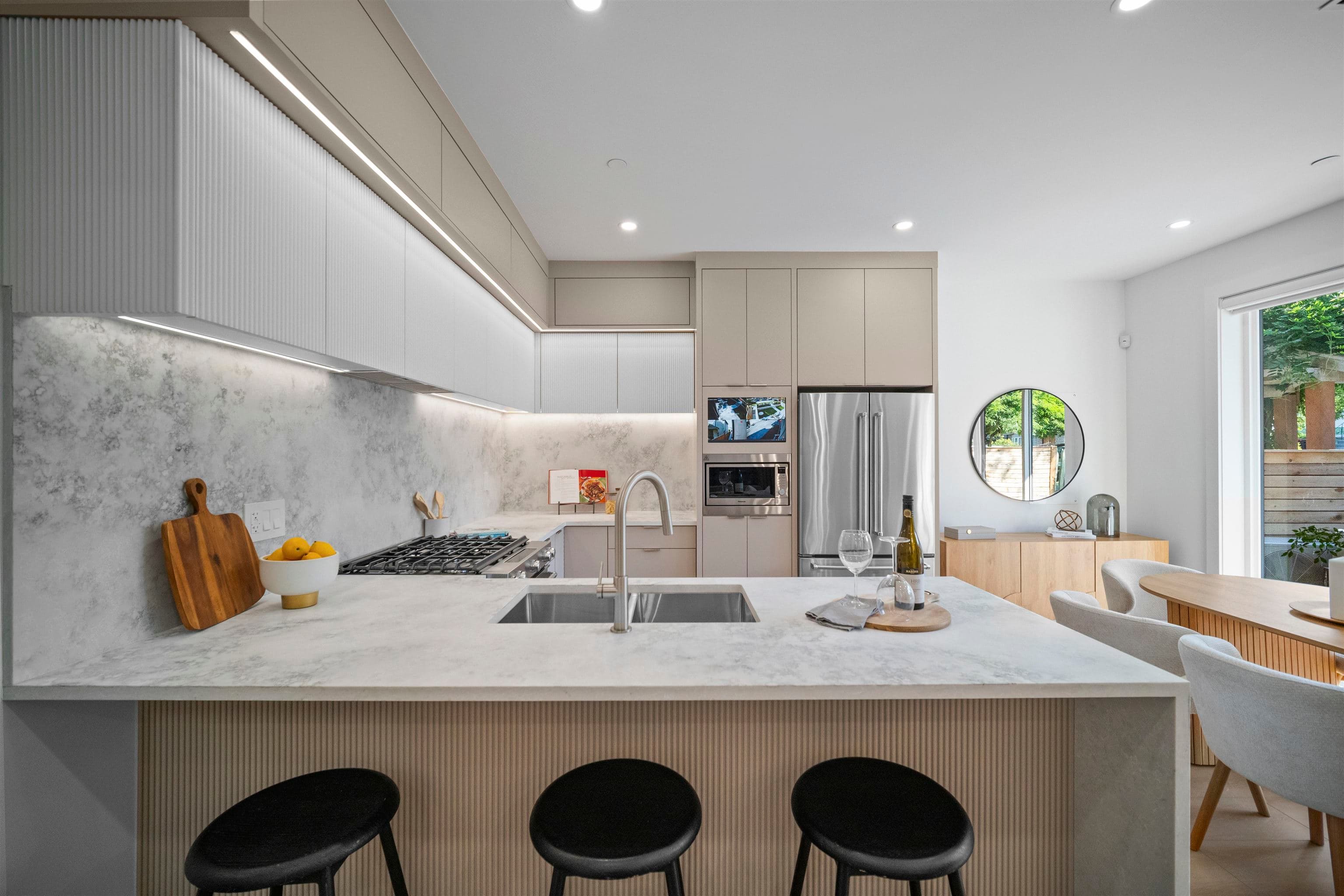 1 - 3563 E 25th Avenue, Vancouver, V5R 1K3 — photo 5