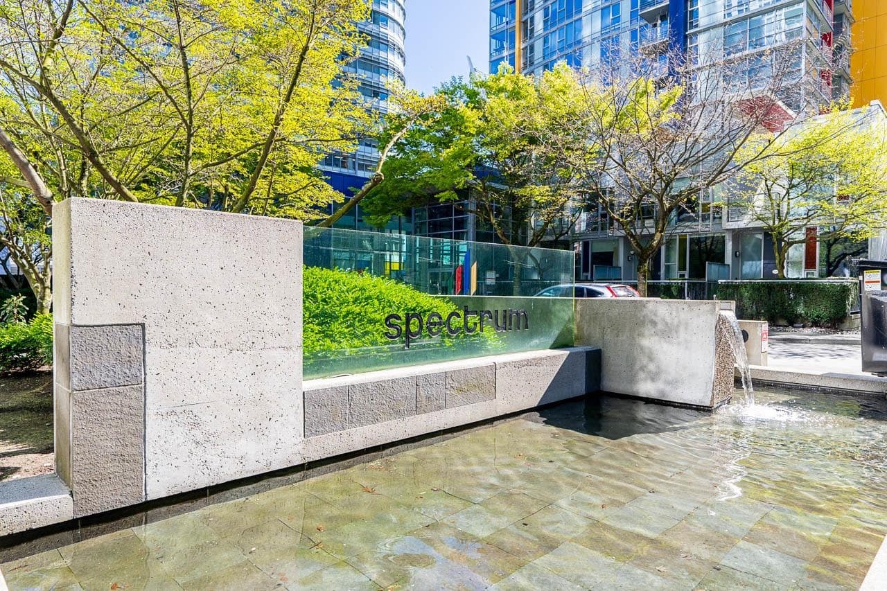 2803 - 111 W Georgia Street, Vancouver, V6B 1T8 — photo 2