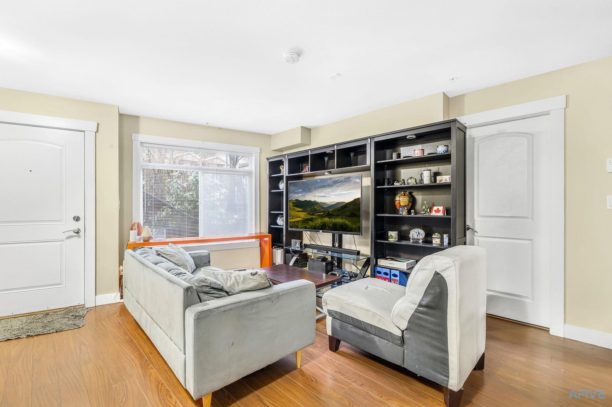 11 - 7428 14th Avenue, Burnaby, V3N 0C2 — photo 4