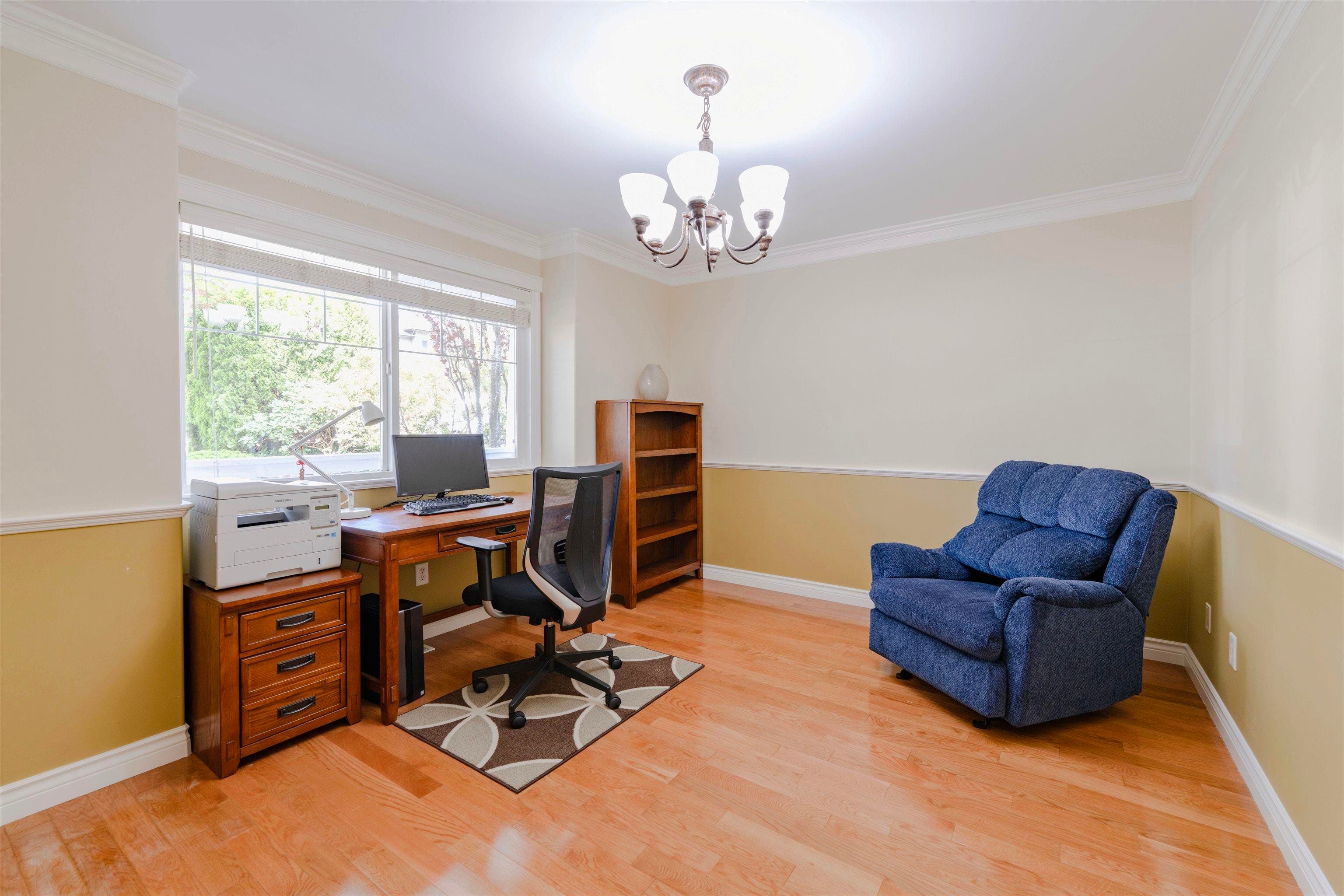 23766 110 Avenue, Maple Ridge, V2W 1E7 — photo 4