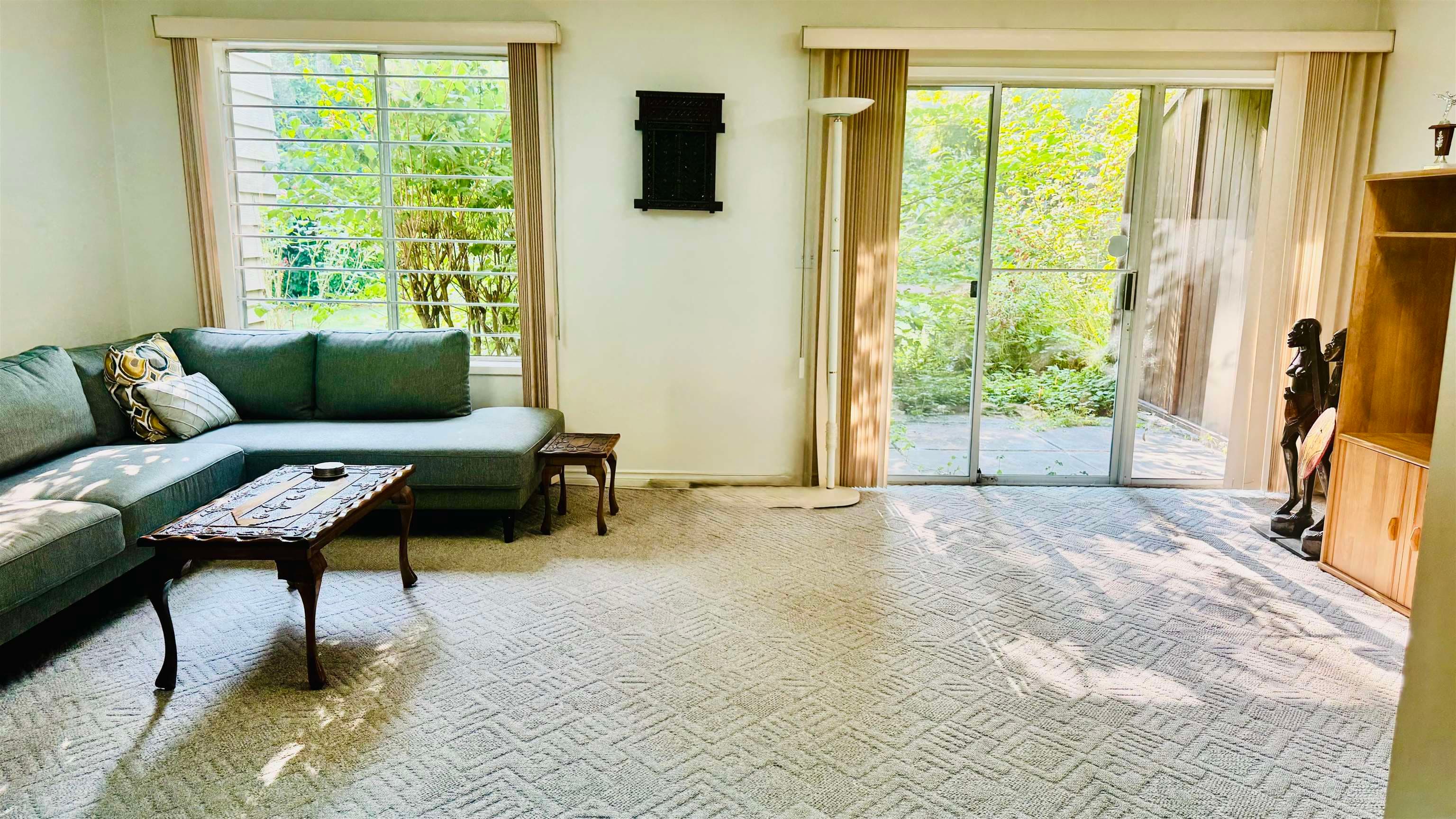34 - 5330 Broadway, Burnaby, V5B 2X7 — photo 5