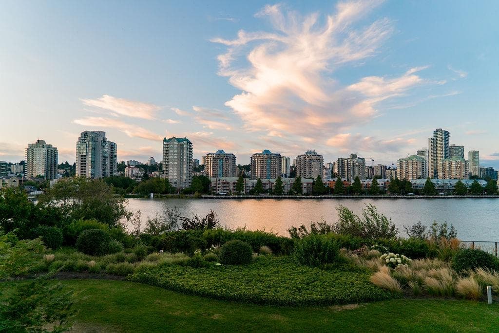 305 - 210 Salter Street, New Westminster, V3M 0J9 — photo 2