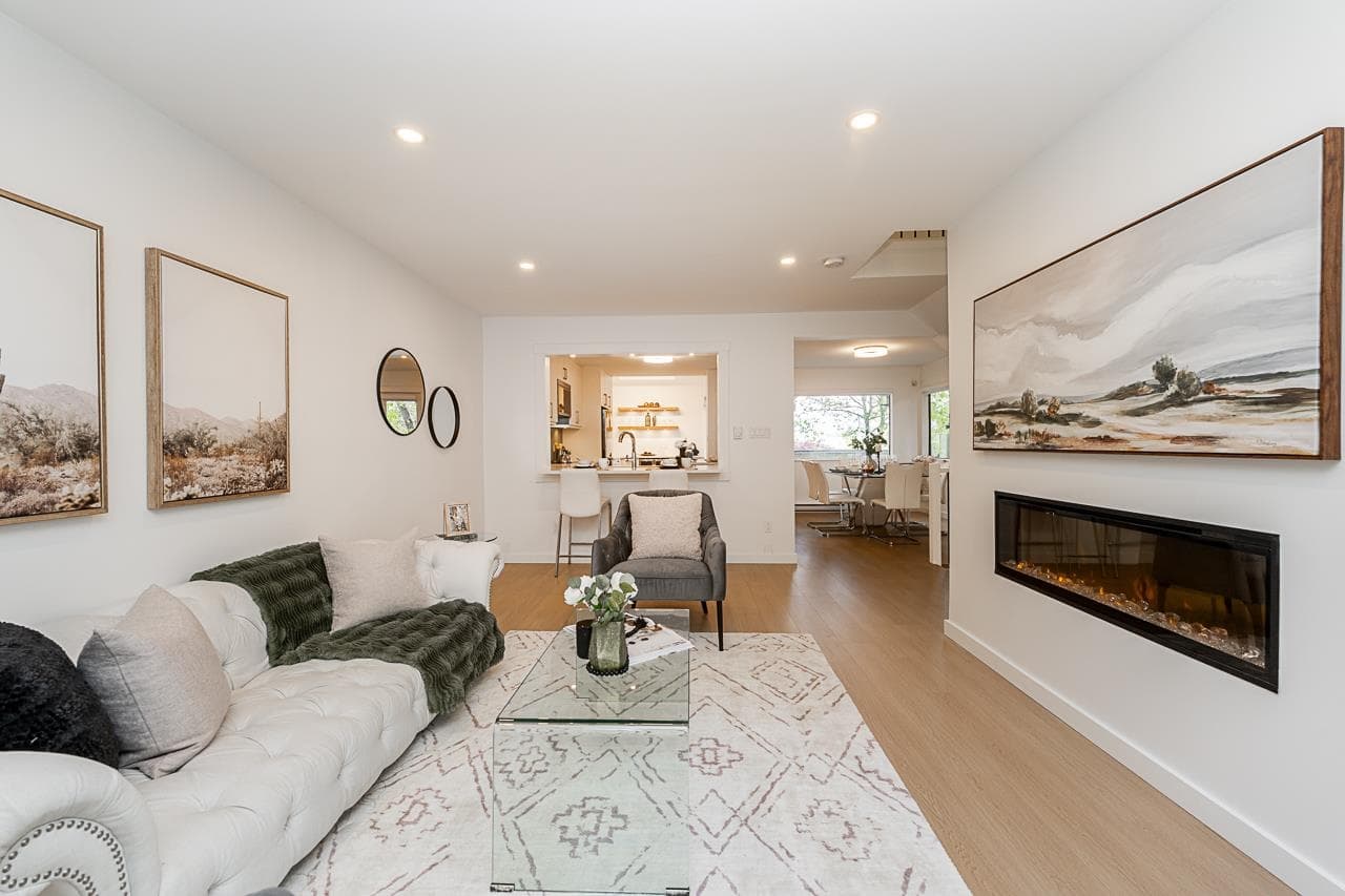 5853 Mayview Circle, Burnaby, V5E 4B7 — photo 5