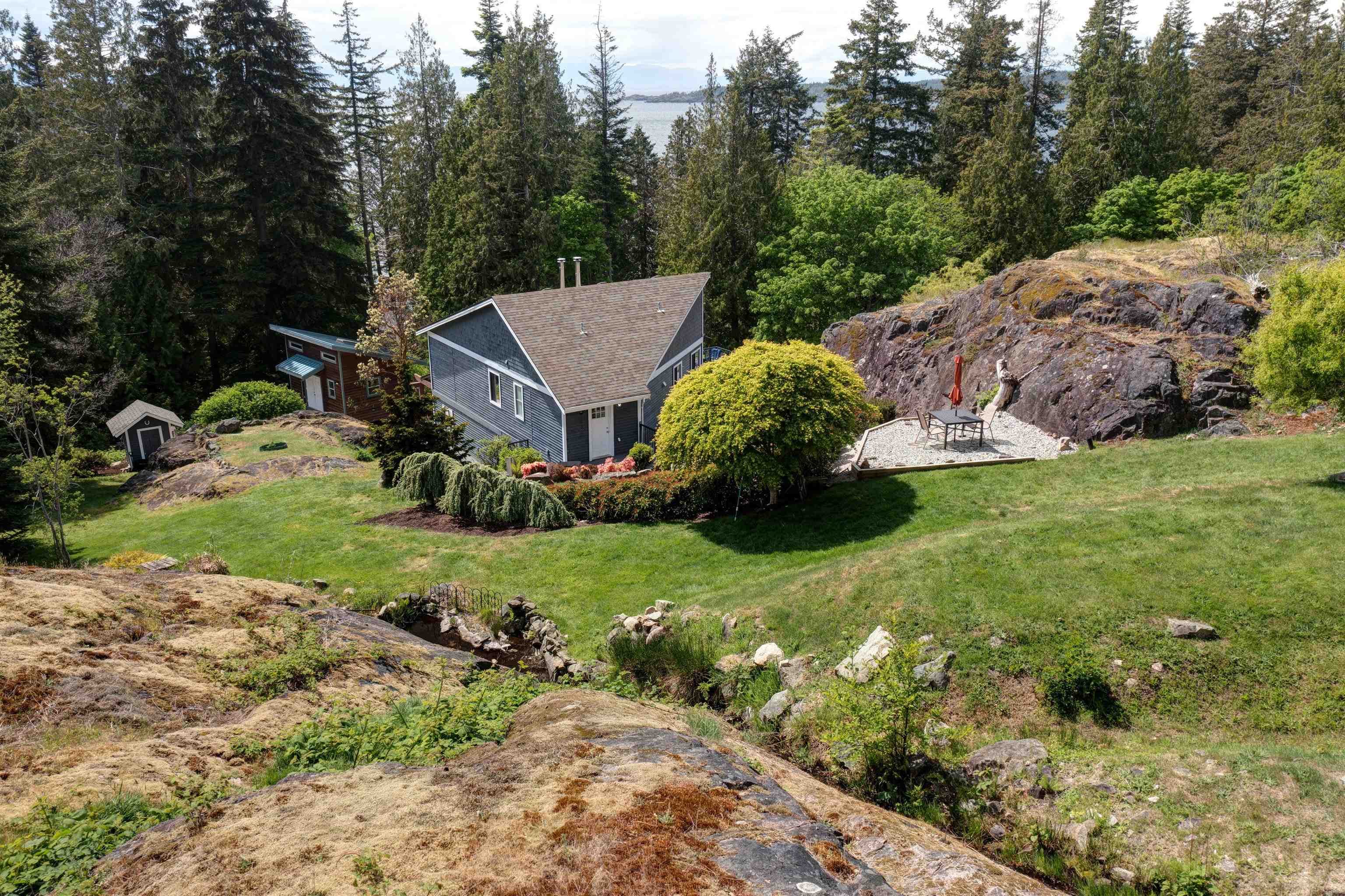 8362 Redrooffs Road, Halfmoon Bay, V7Z 1E5 — photo 4