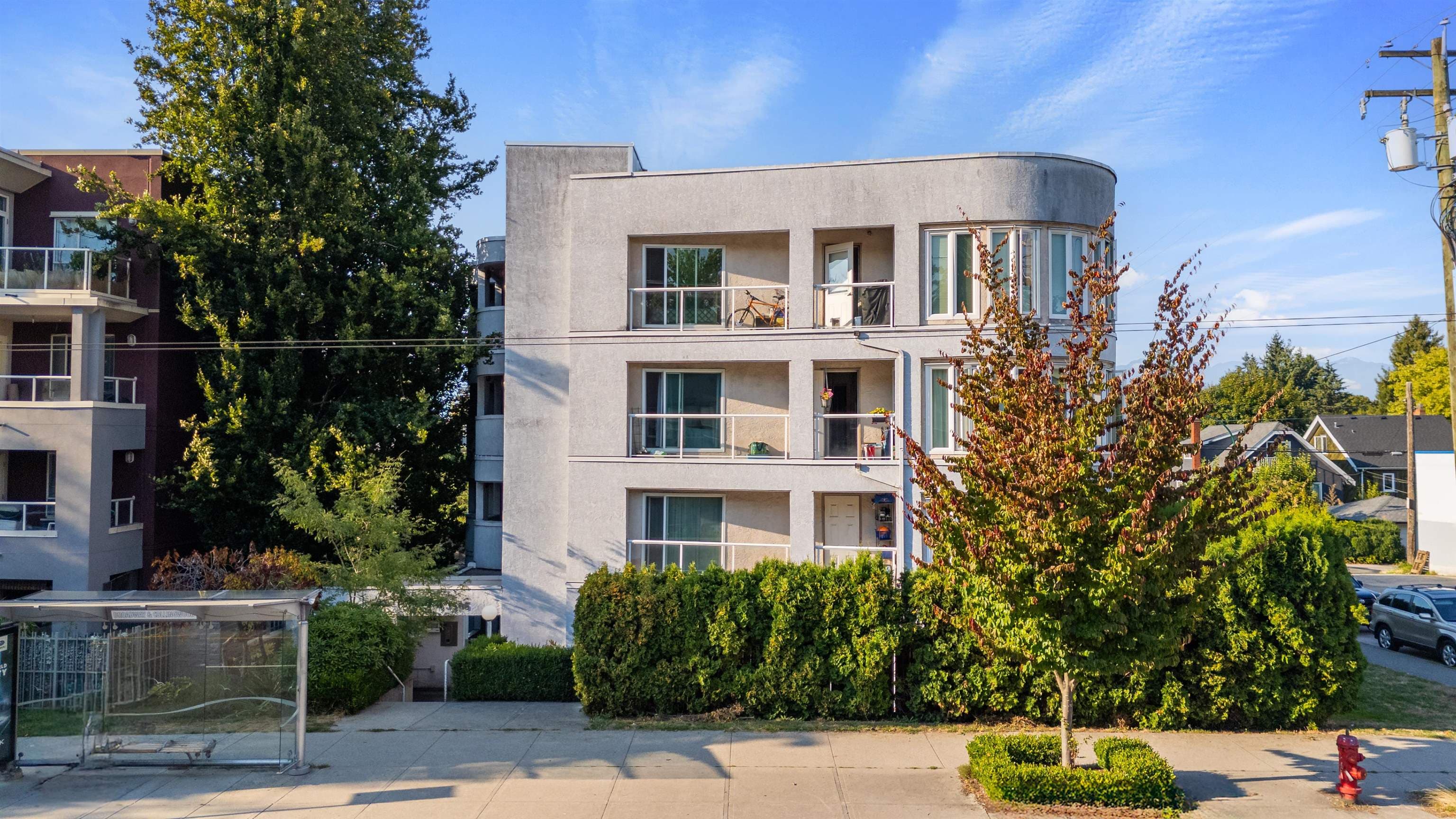 403 - 3505 W Broadway, Vancouver, V6R 2B5 — photo 2