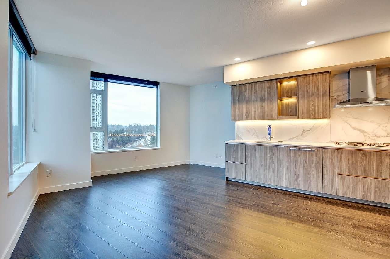 1604 - 9887 Whalley Boulevard, Surrey, V3T 0P4 — photo 3