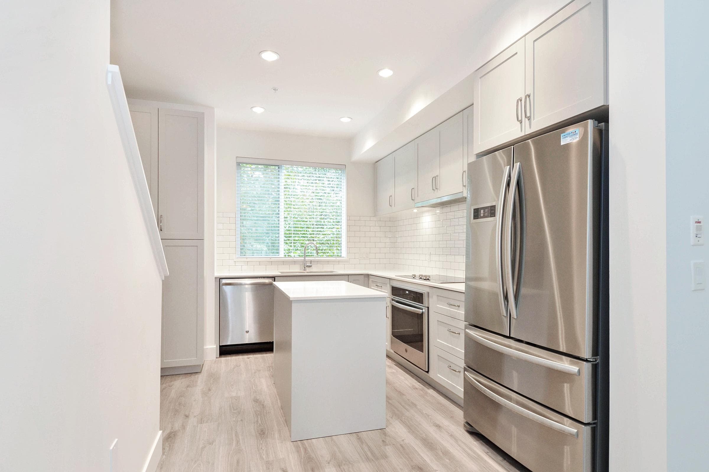 28 - 15775 Mountain View Drive, Surrey, V3Z 0W7 — photo 5