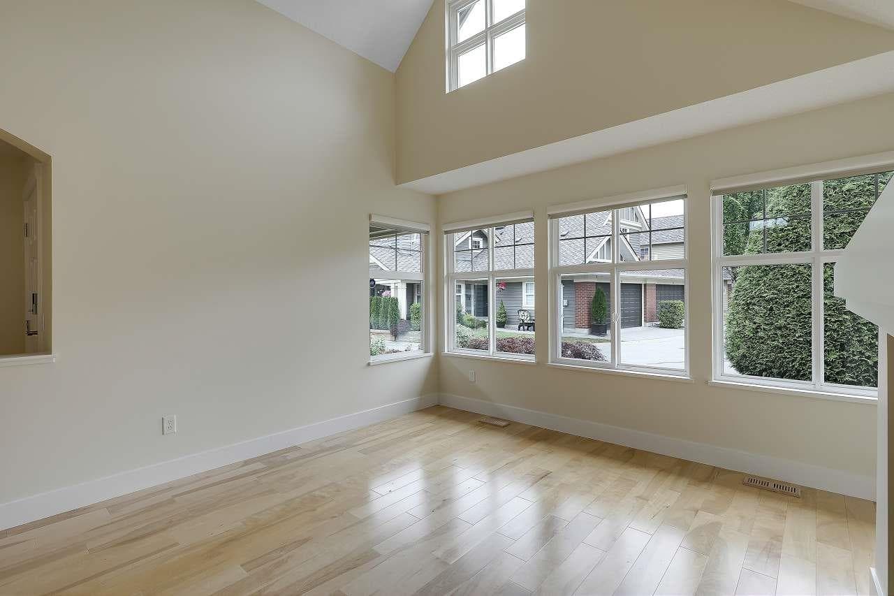 19 - 15450 Rosemary Heights Crescent, Surrey, V3Z 0K1 — photo 4