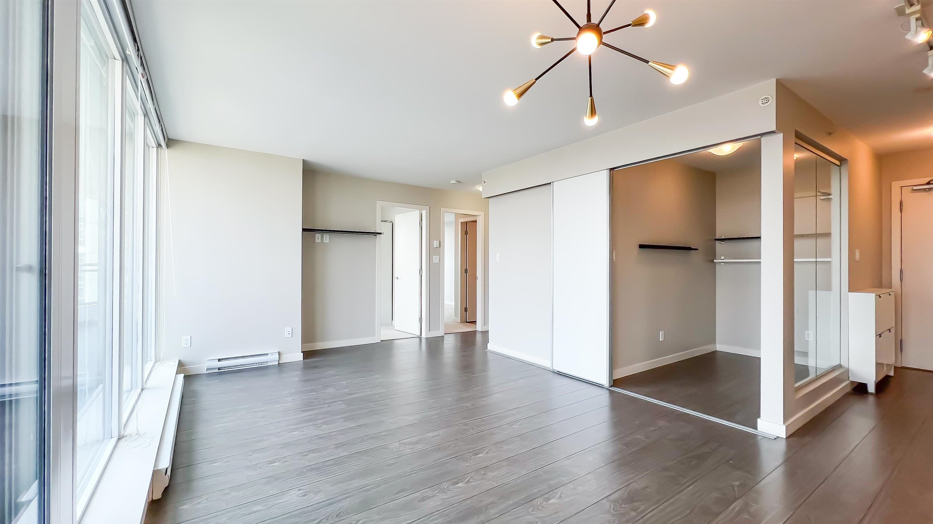 1905 - 13303 Central Avenue, Surrey, V3T 0K6 — photo 5