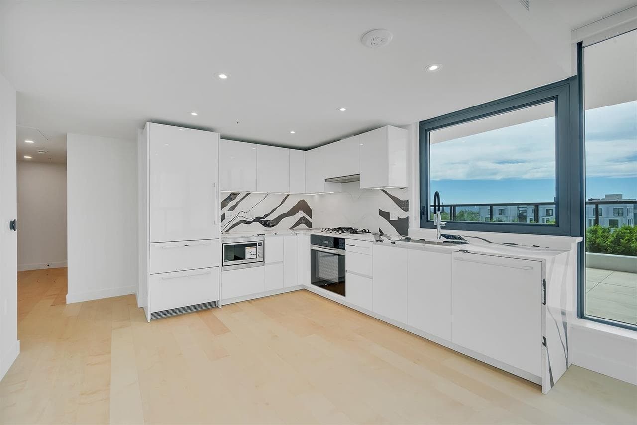 408 - 135 E 13th Street, North Vancouver, V7L 0J8 — photo 5