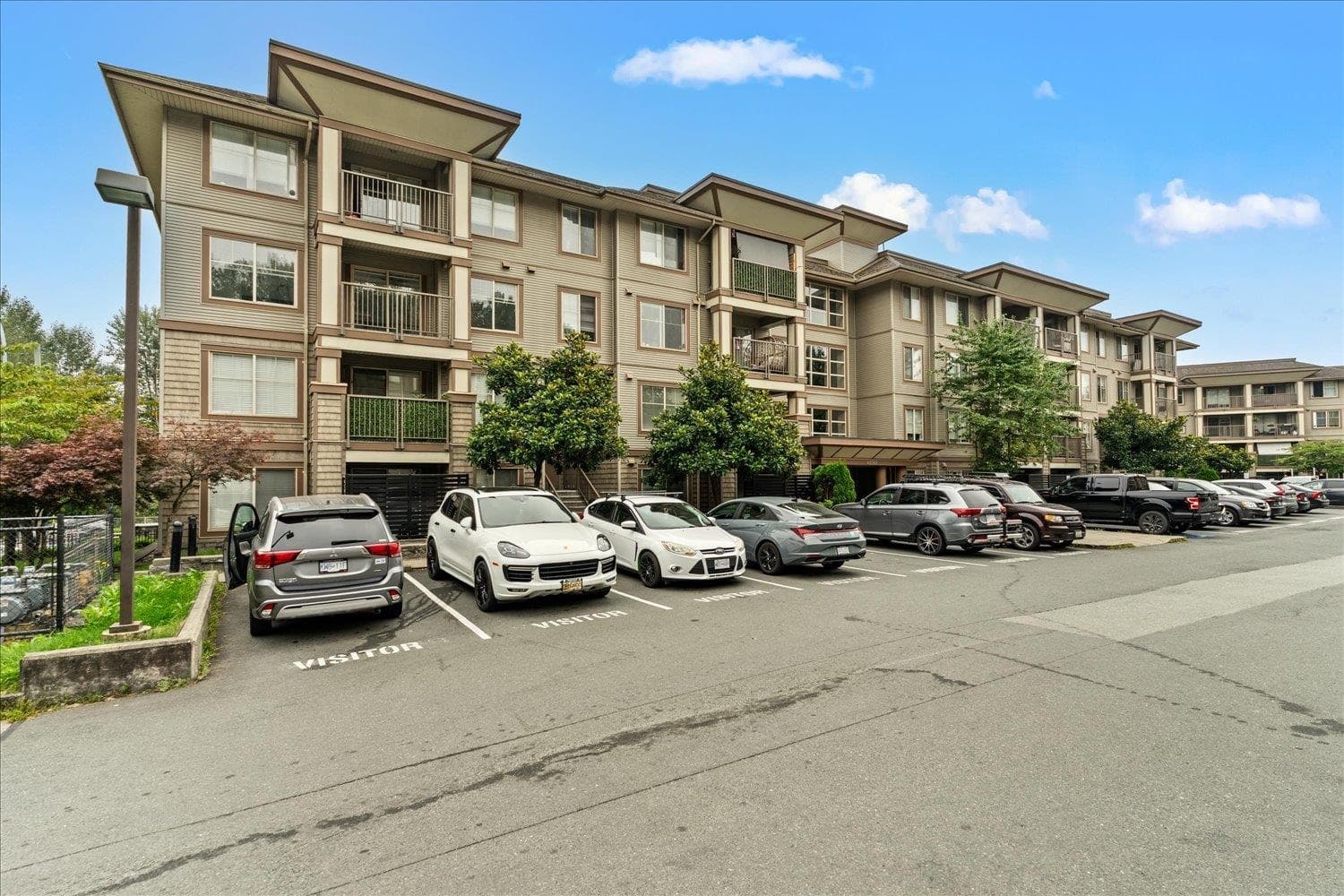 302 - 45561 Yale Road, Chilliwack