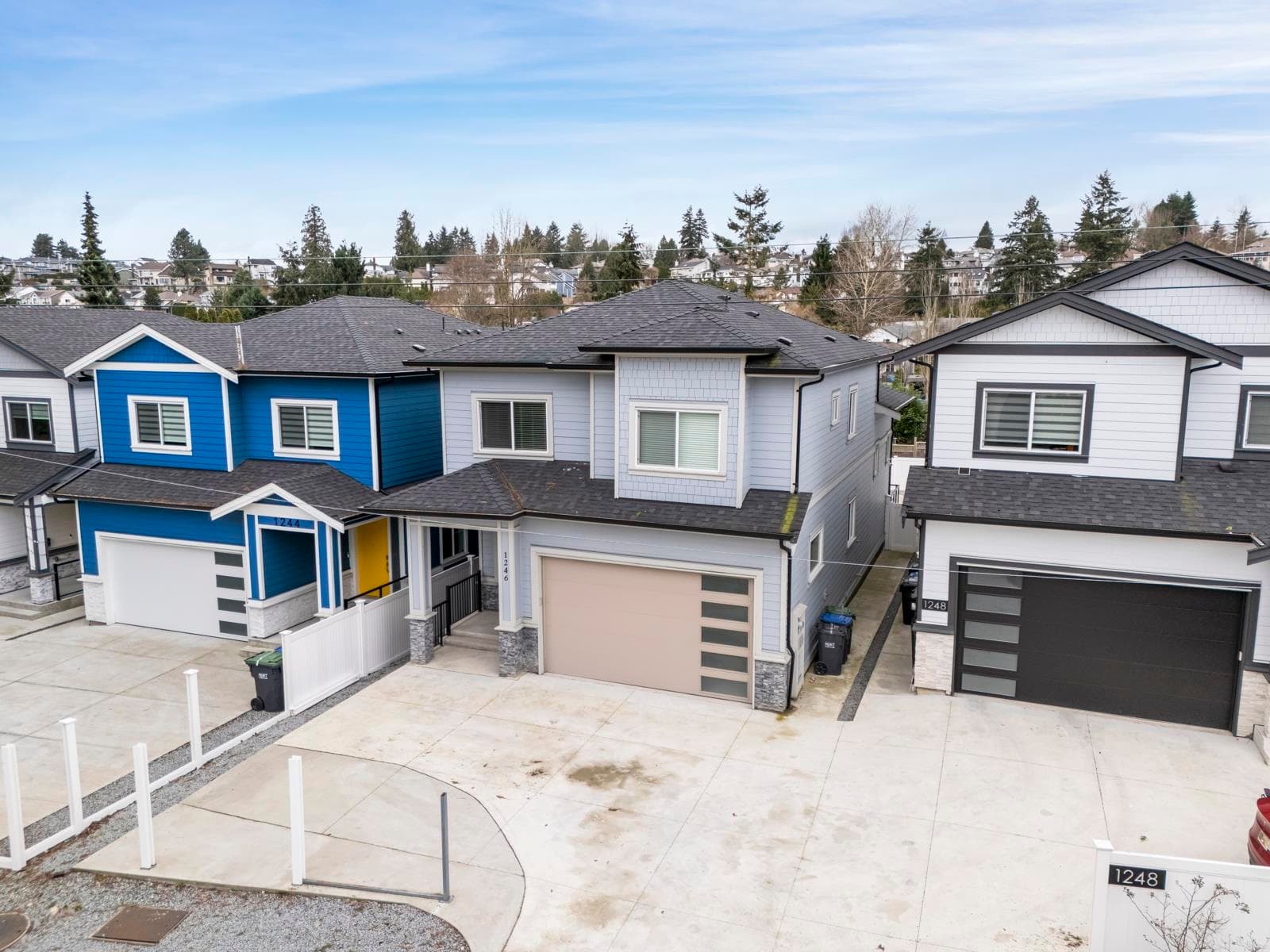 1246 Pitt River Road, Port Coquitlam, V3C 1N5 — photo 2