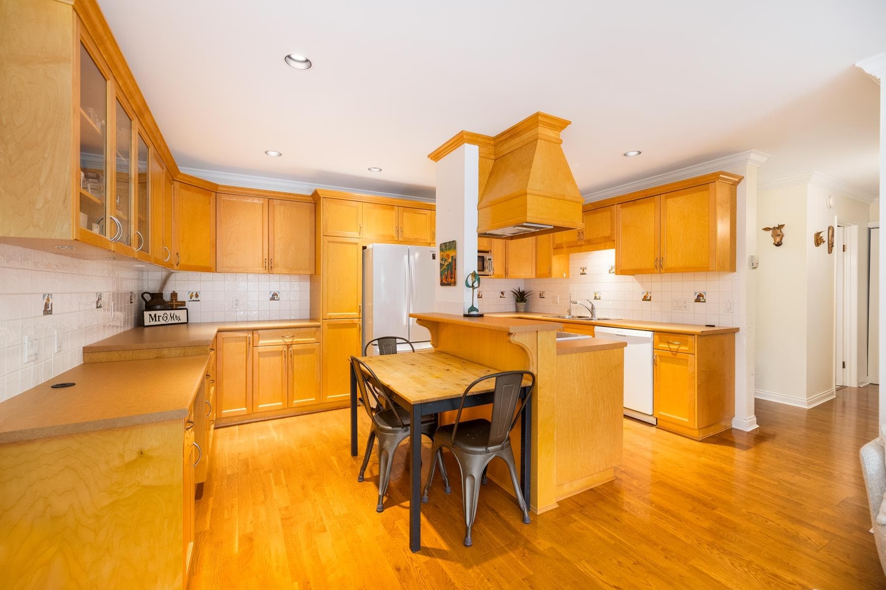 301 - 1235 W 15th Avenue, Vancouver, V6H 1S1 — photo 2