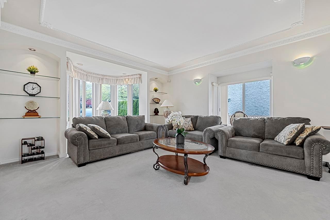 7362 Waverley Avenue, Burnaby, V5J 4A6 — photo 2