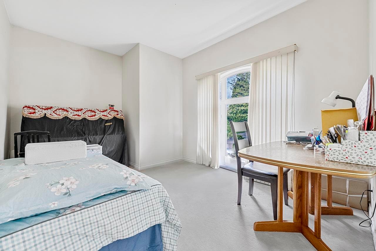 7362 Waverley Avenue, Burnaby, V5J 4A6 — photo 4