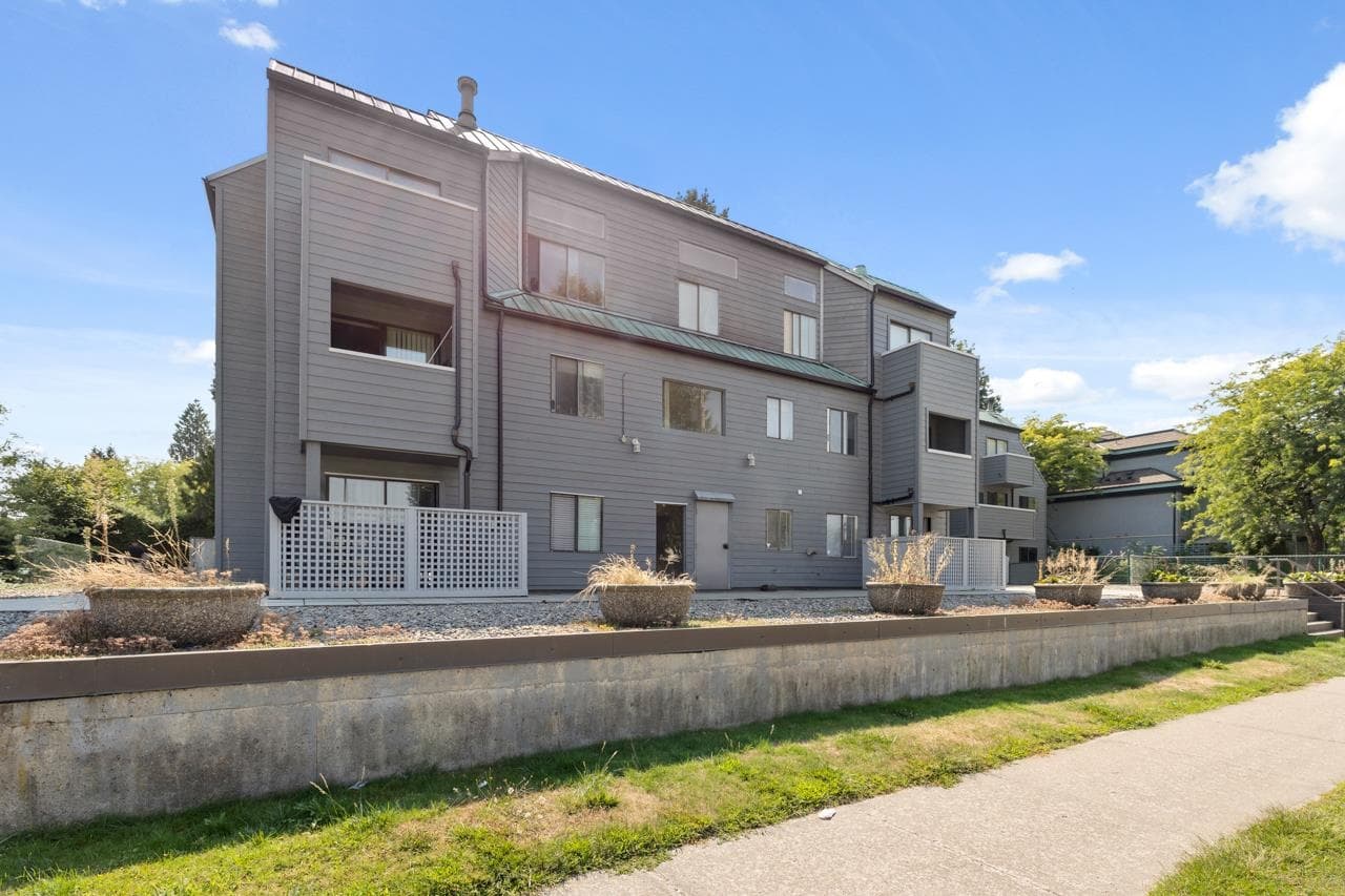 110 - 1948 Coquitlam Avenue, Port Coquitlam, V3B 1J3 — photo 4