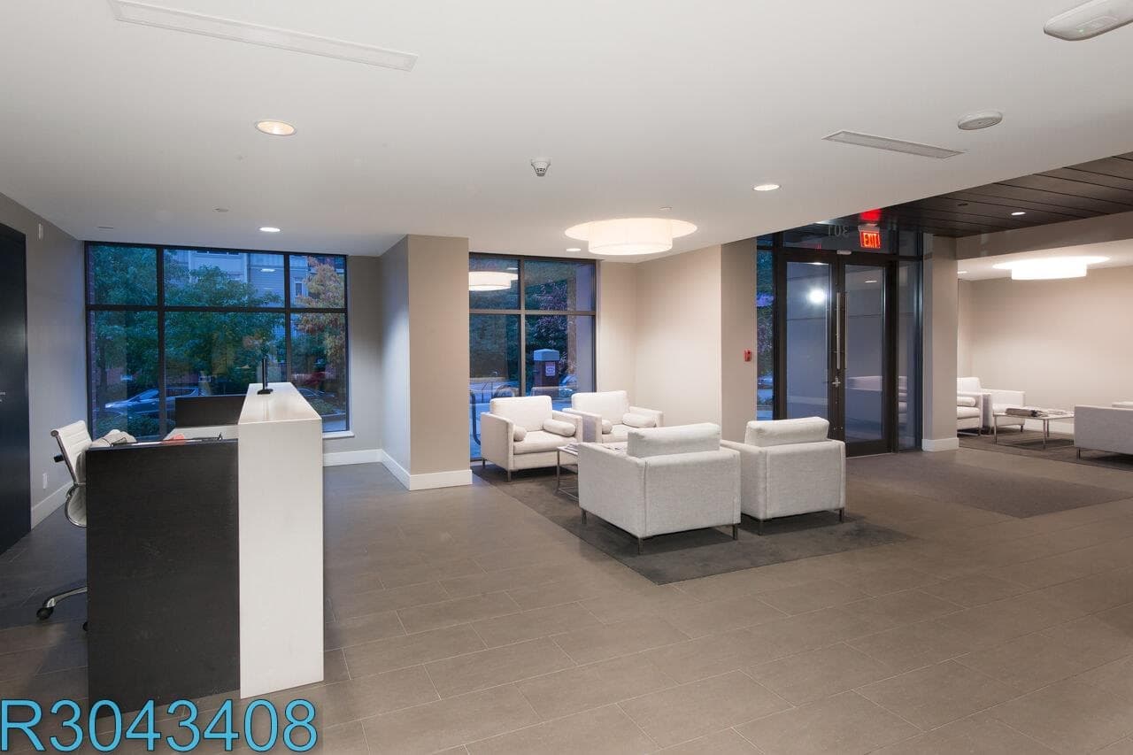 1902 - 301 Capilano Road, Port Moody, V3H 0G6 — photo 2