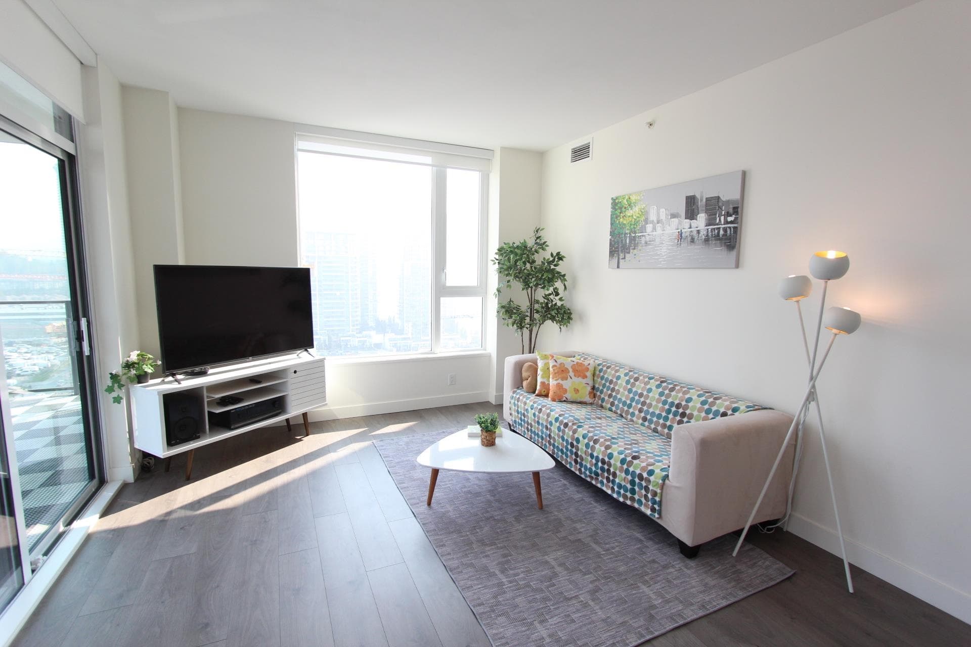 1401 - 4465 Juneau Street, Burnaby, V5C 0L8 — photo 2