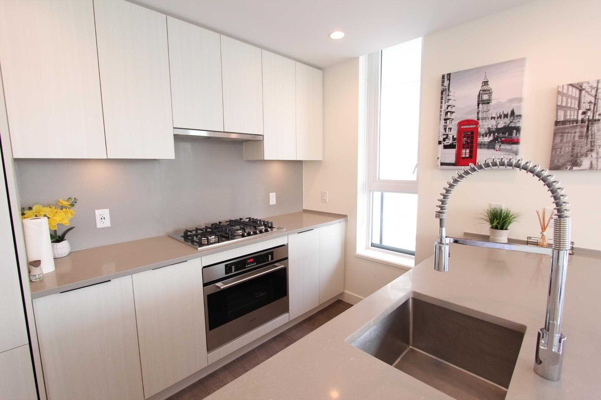 1401 - 4465 Juneau Street, Burnaby, V5C 0L8 — photo 5