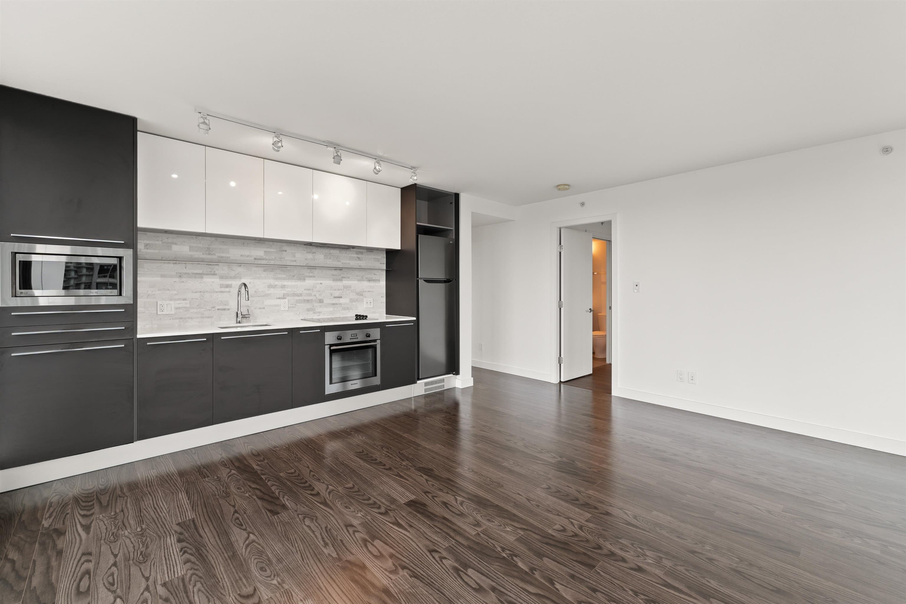 1008 - 8031 Nunavut Lane, Vancouver, V5X 0C9 — photo 4