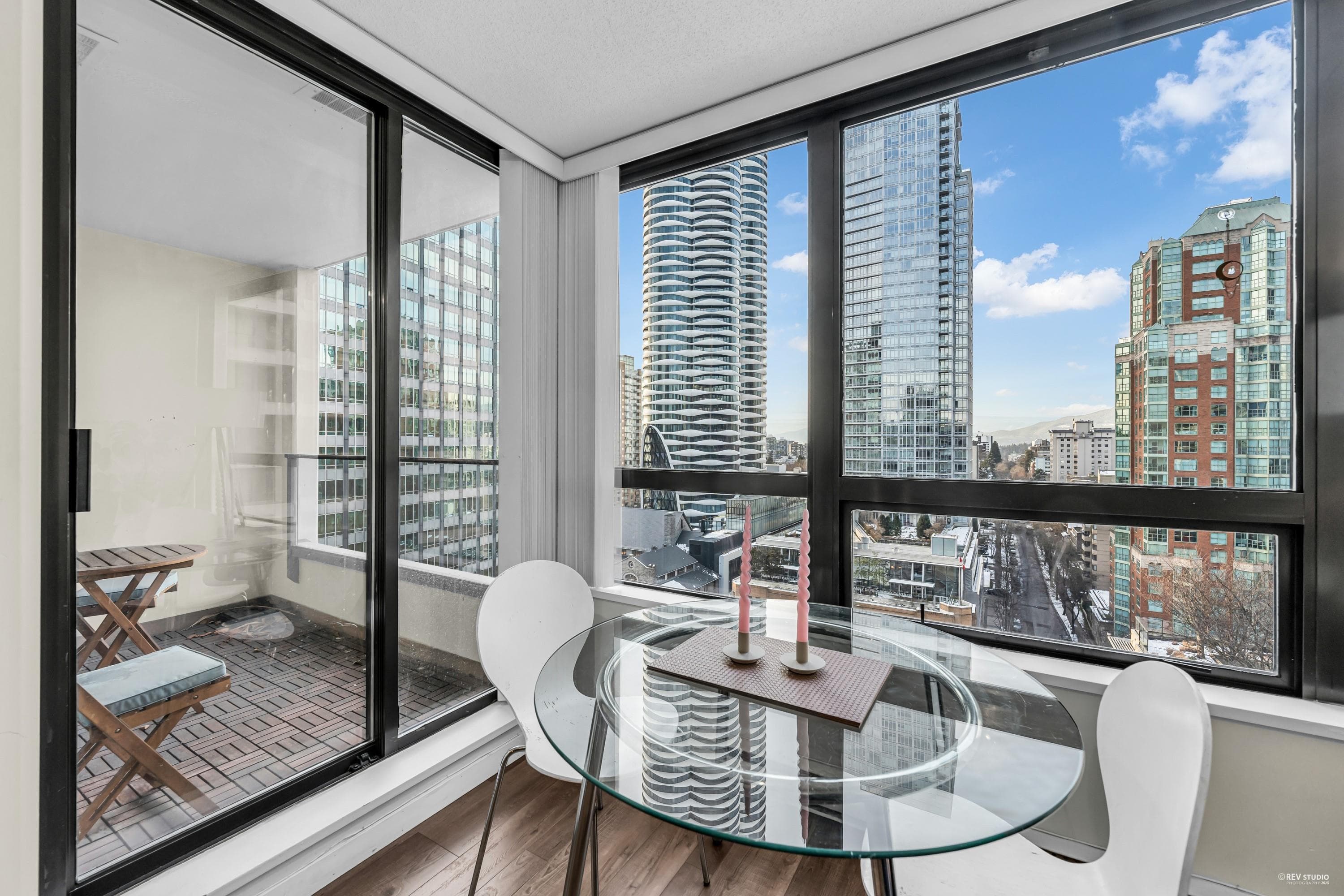 1609 - 938 Smithe Street, Vancouver, V6Z 3H8 — photo 5