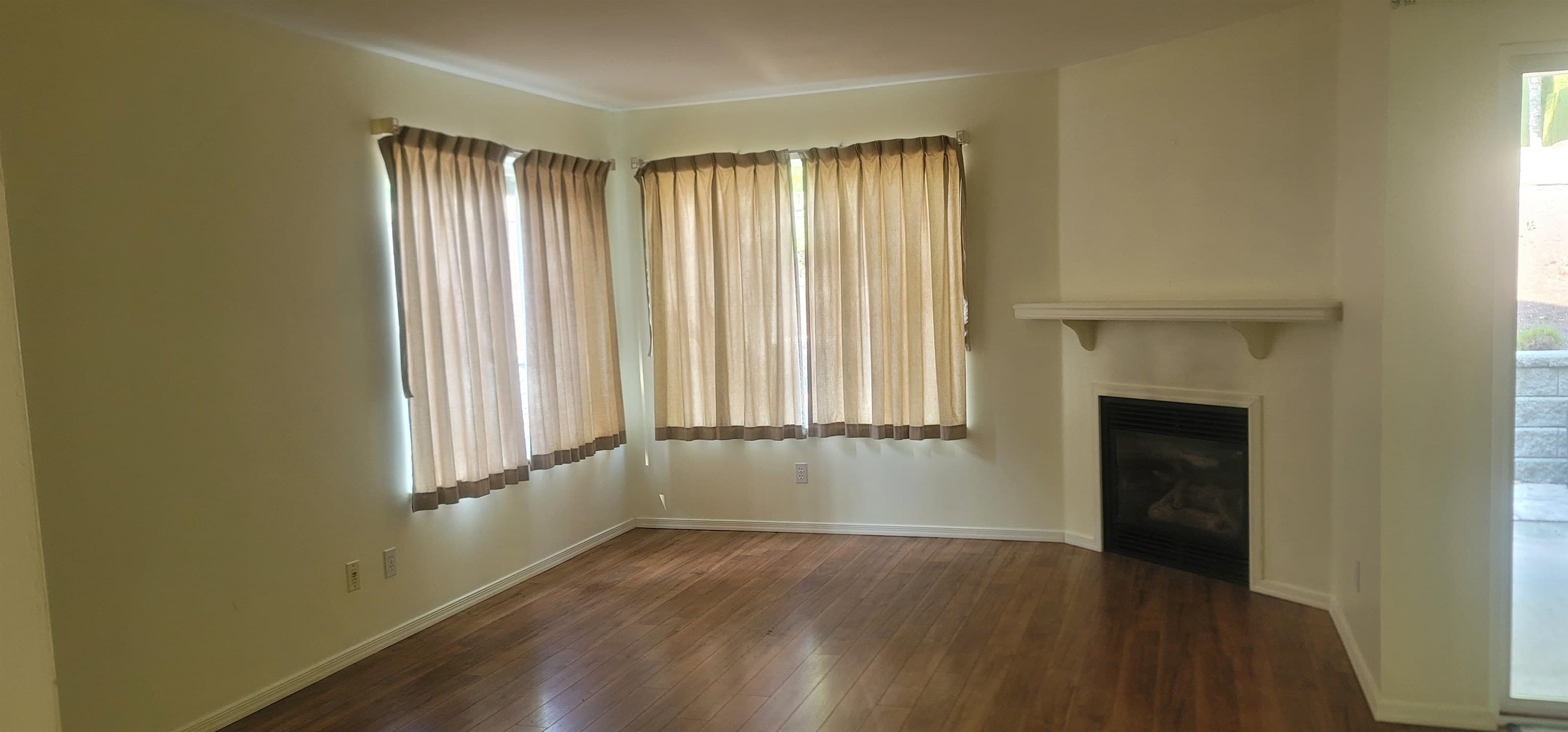 43 - 15020 66a Avenue, Surrey, V3S 2A5 — photo 3