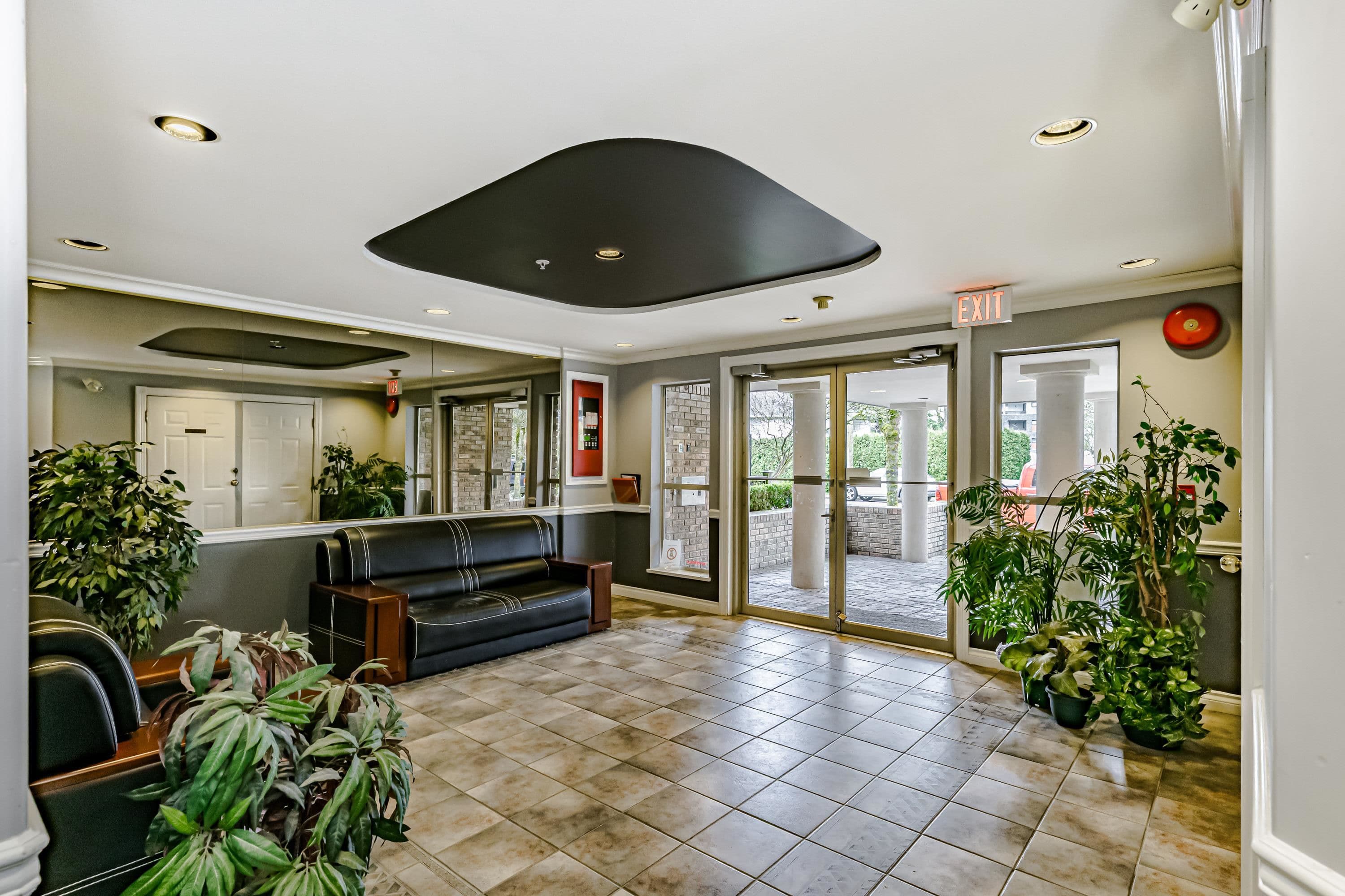 301 - 3128 Flint Street, Port Coquitlam, V3B 4J1 — photo 5