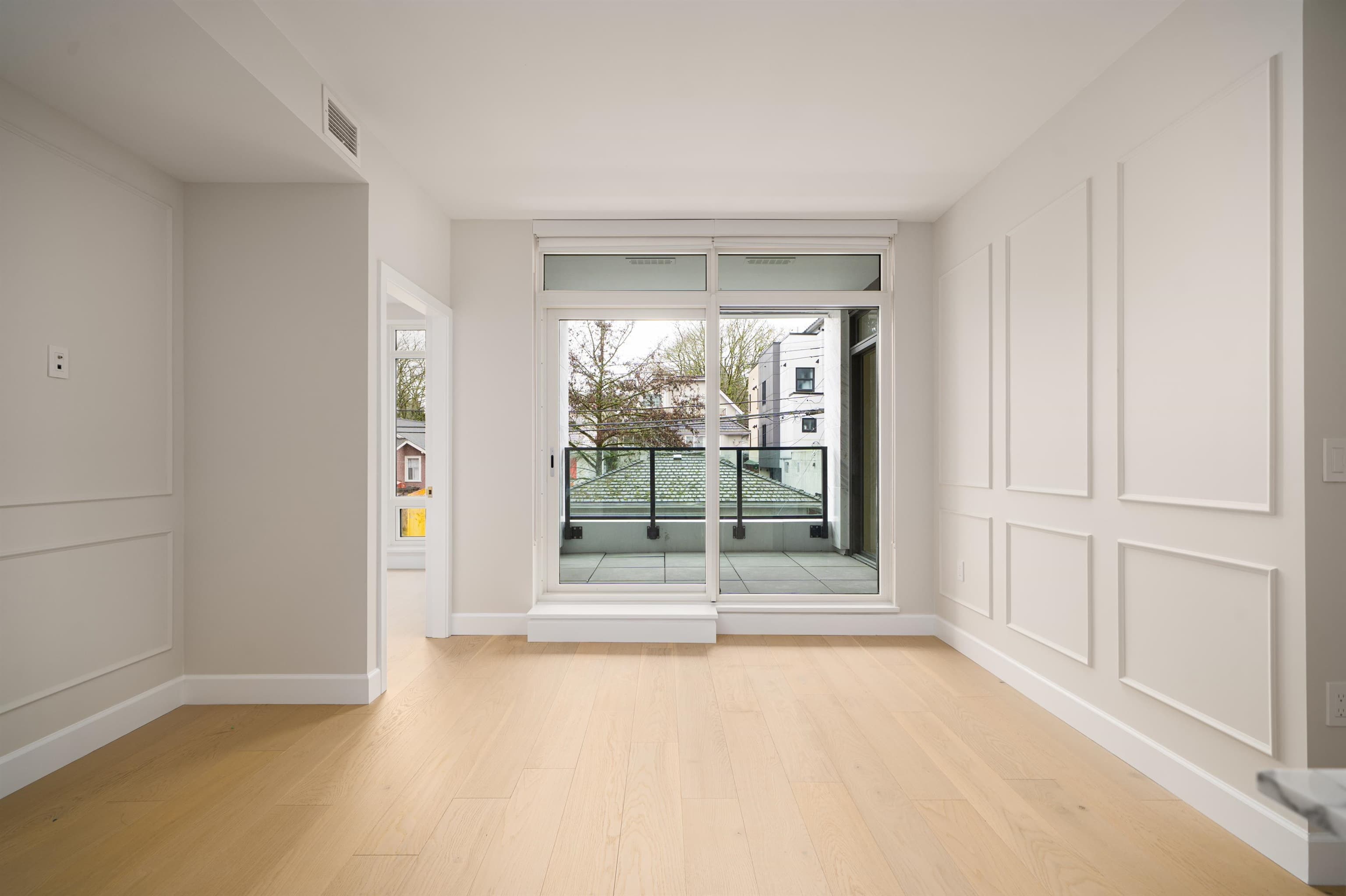 303 - 3668 W 10th Avenue, Vancouver, V6R 2G3 — photo 4