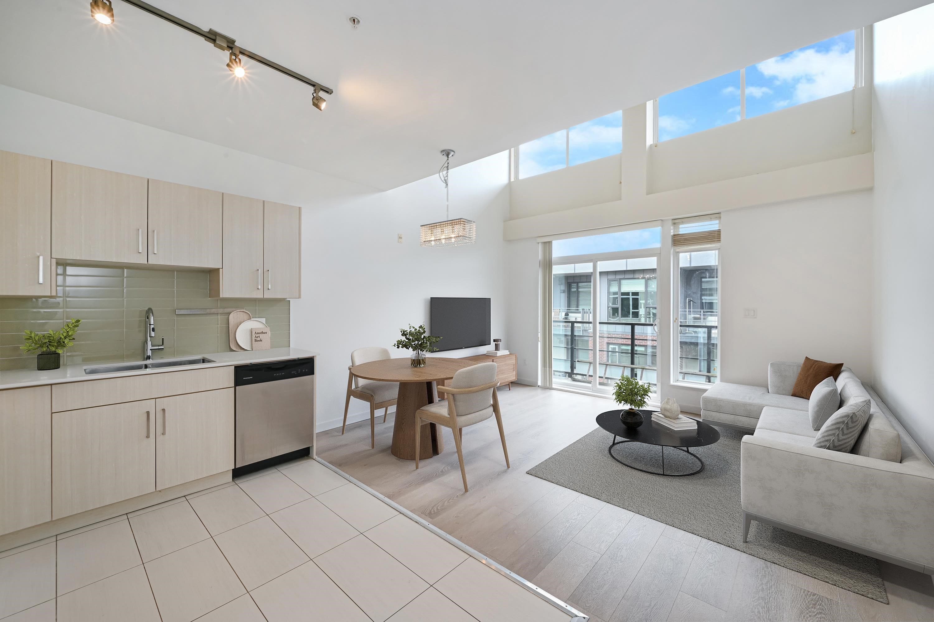 PH19 - 5288 Grimmer Street, Burnaby, V5H 0C5 — photo 1