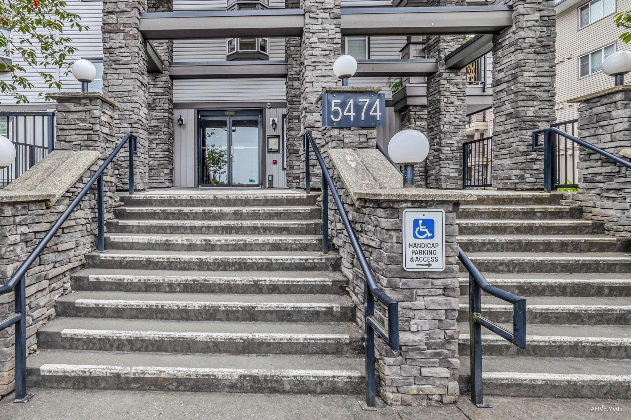 306 - 5474 198 Street, Langley, V3A 1G2 — photo 4