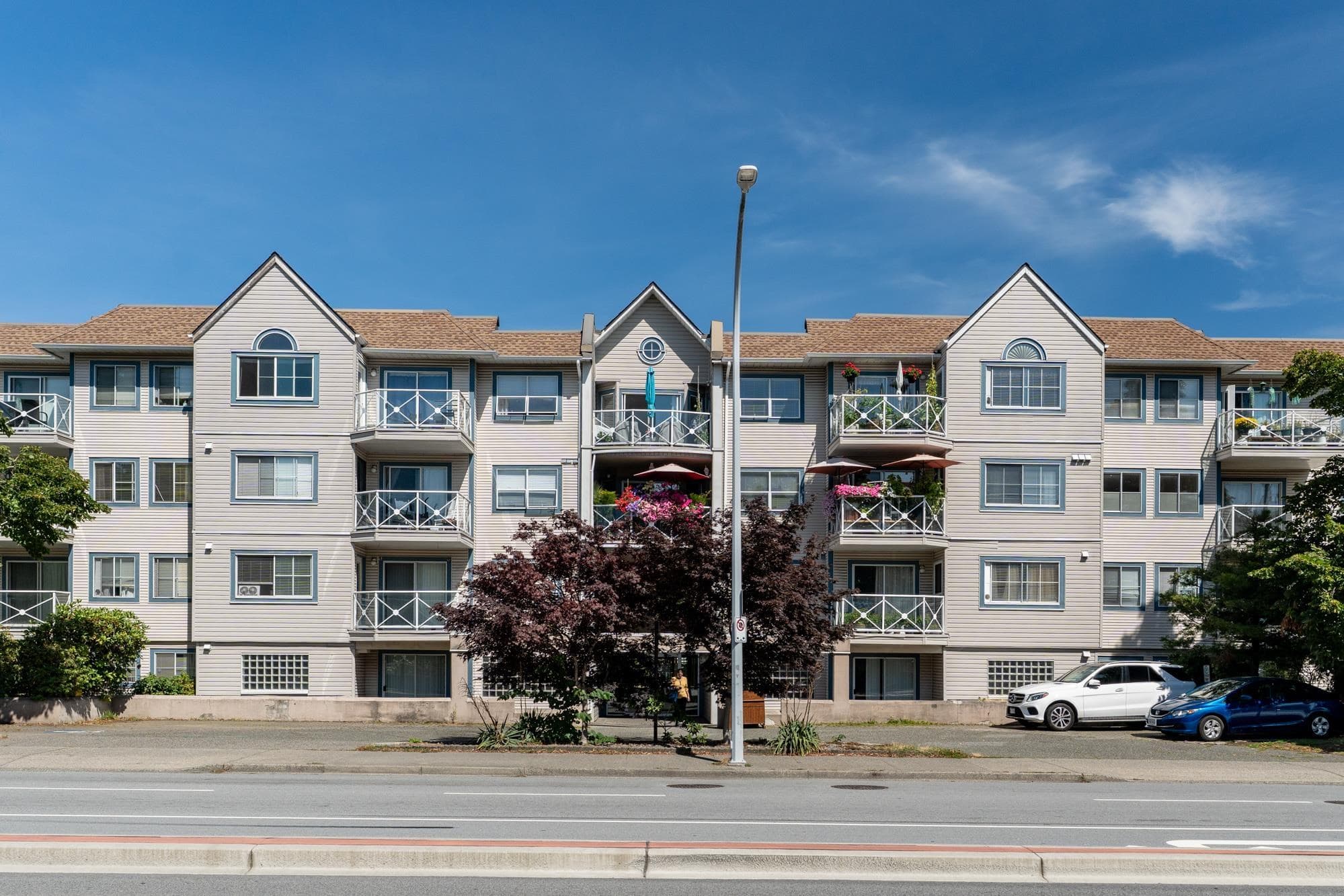 123 - 12101 80 Avenue, Surrey — sold