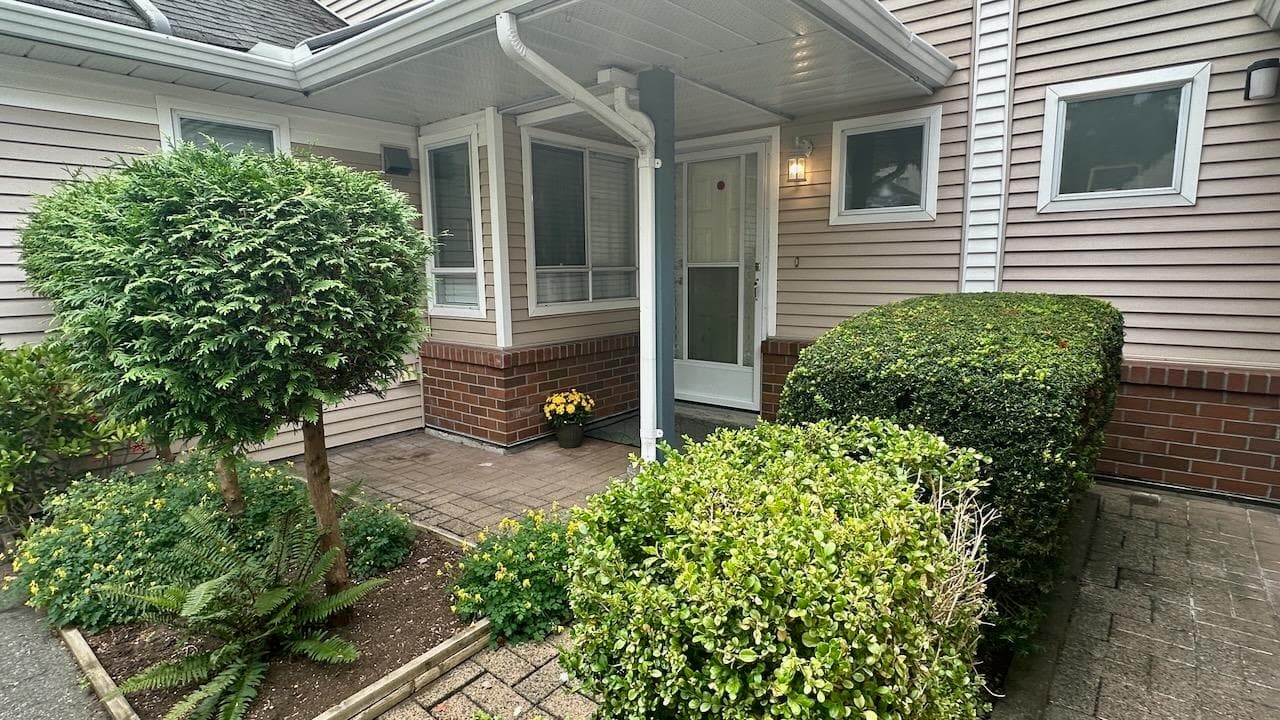 138 - 14154 103 Avenue, Surrey, V3T 4Z6 — photo 2
