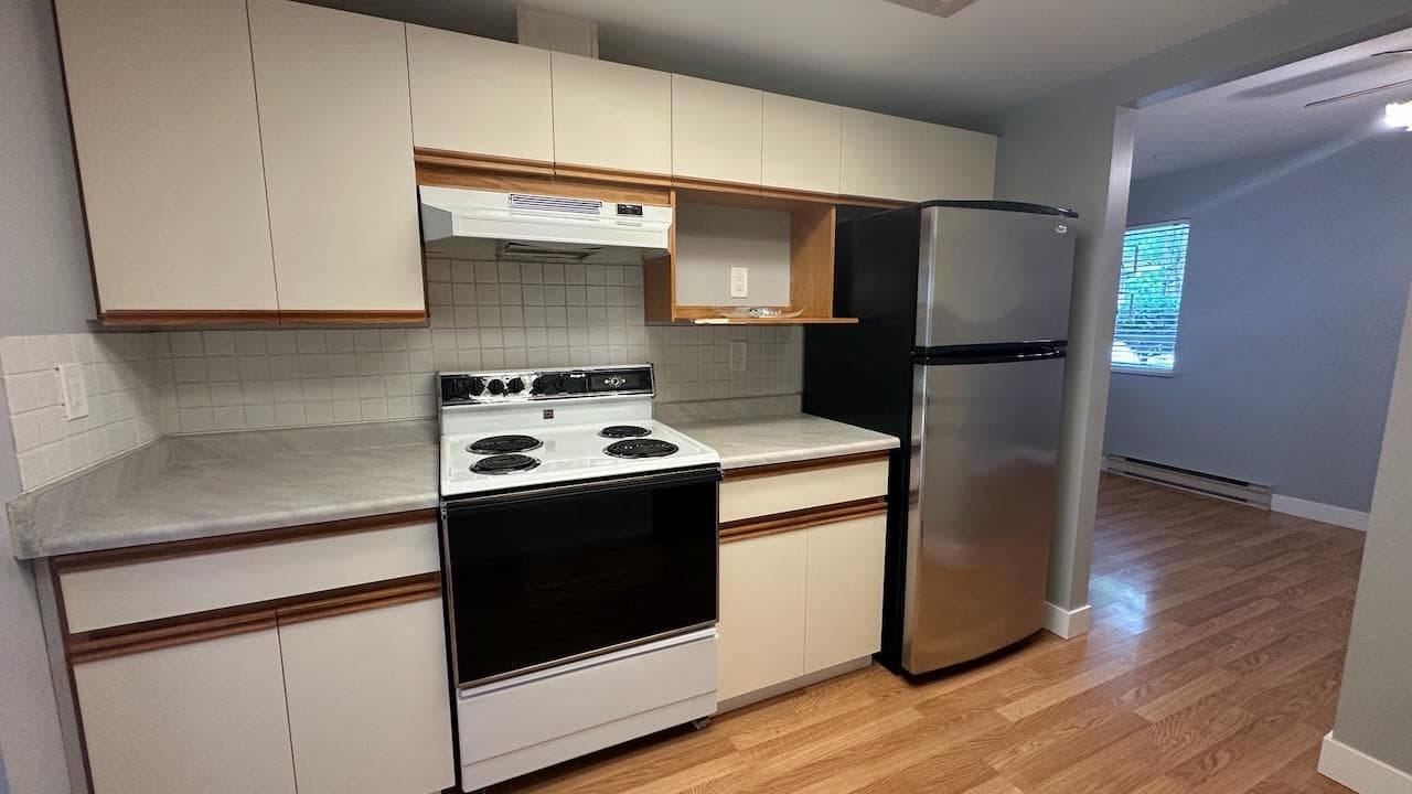 138 - 14154 103 Avenue, Surrey, V3T 4Z6 — photo 5