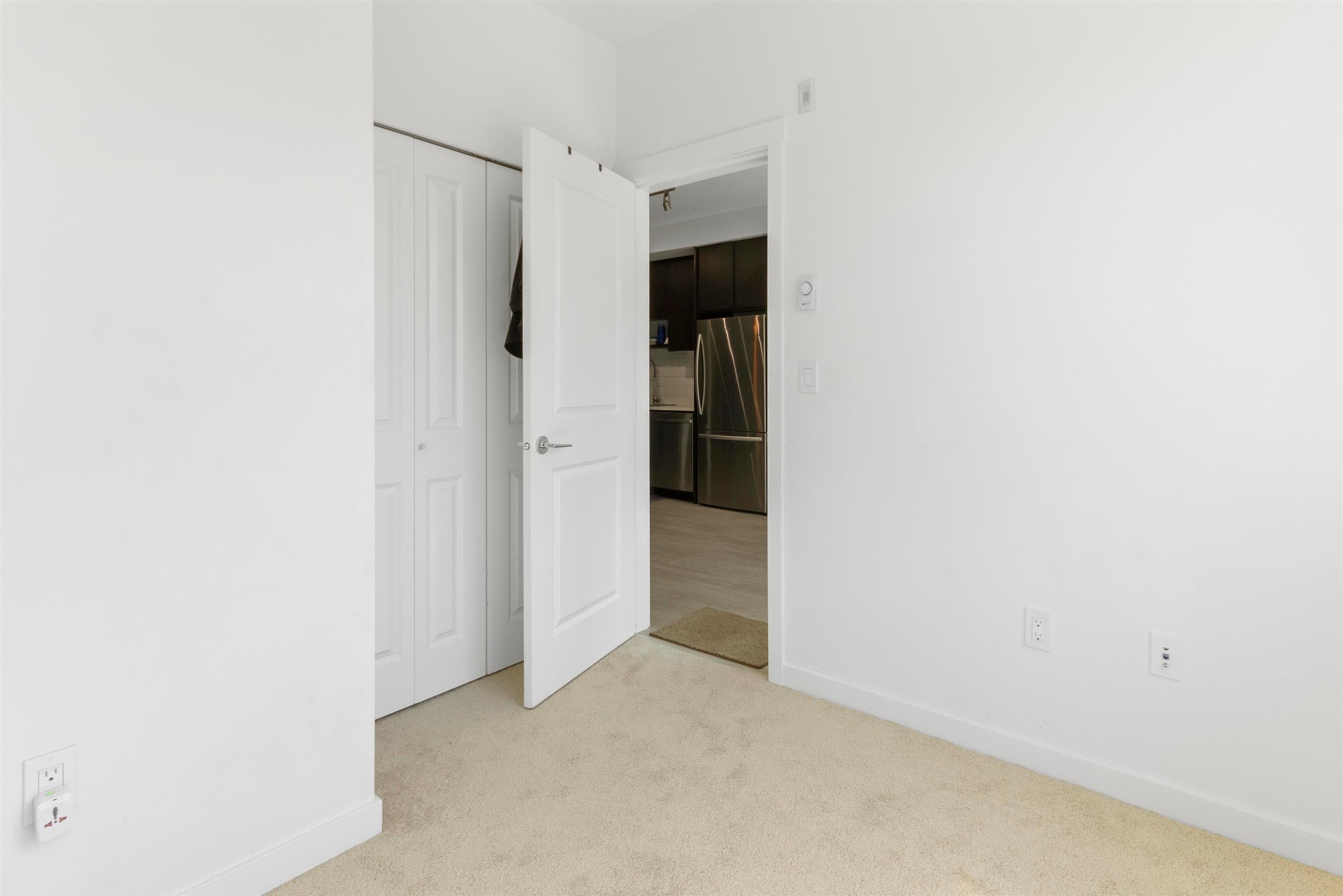 306 - 13623 81a Avenue, Surrey, V3W 3N7 — photo 4