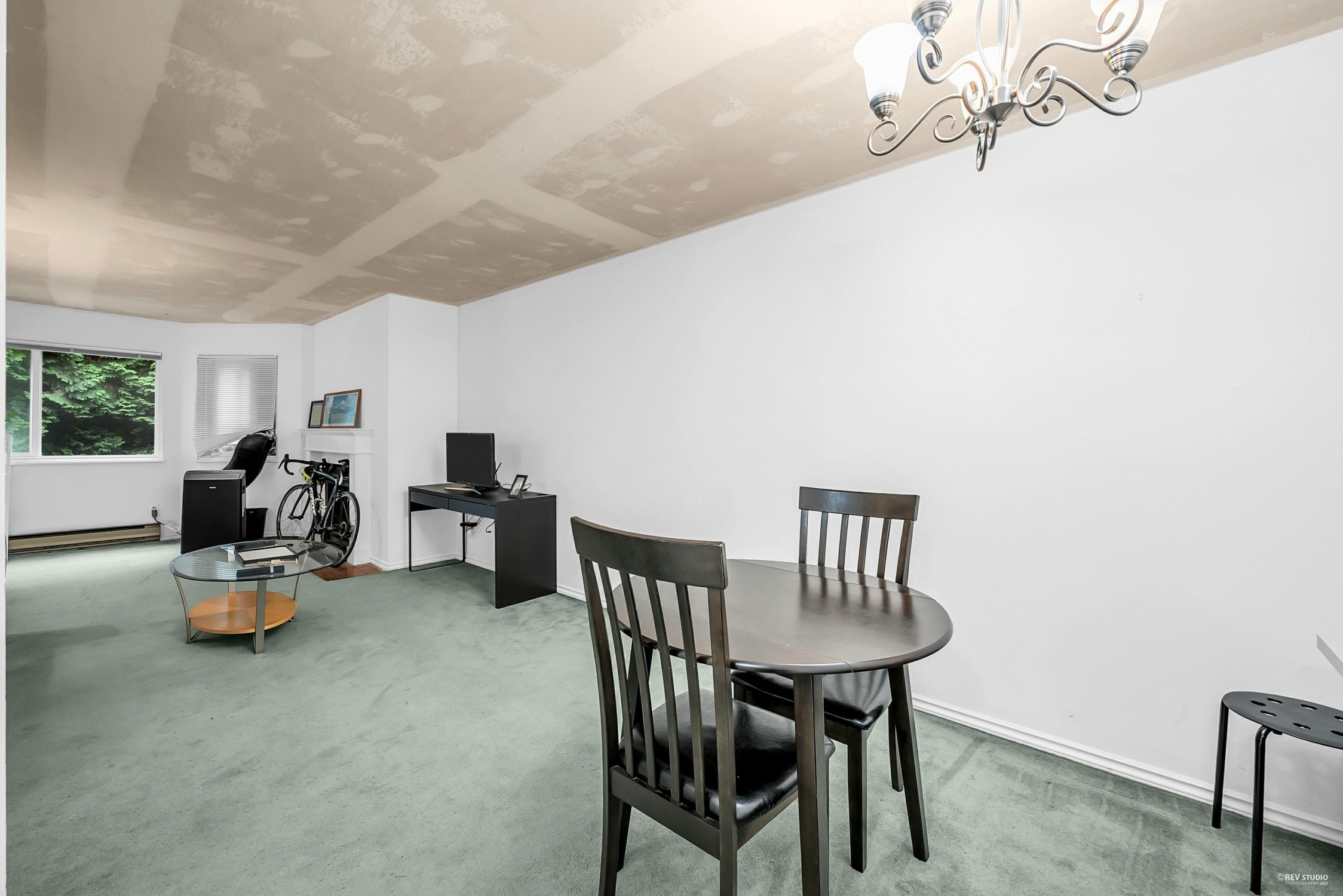 303 - 9880 Manchester Drive, Burnaby, V3N 4R3 — photo 5