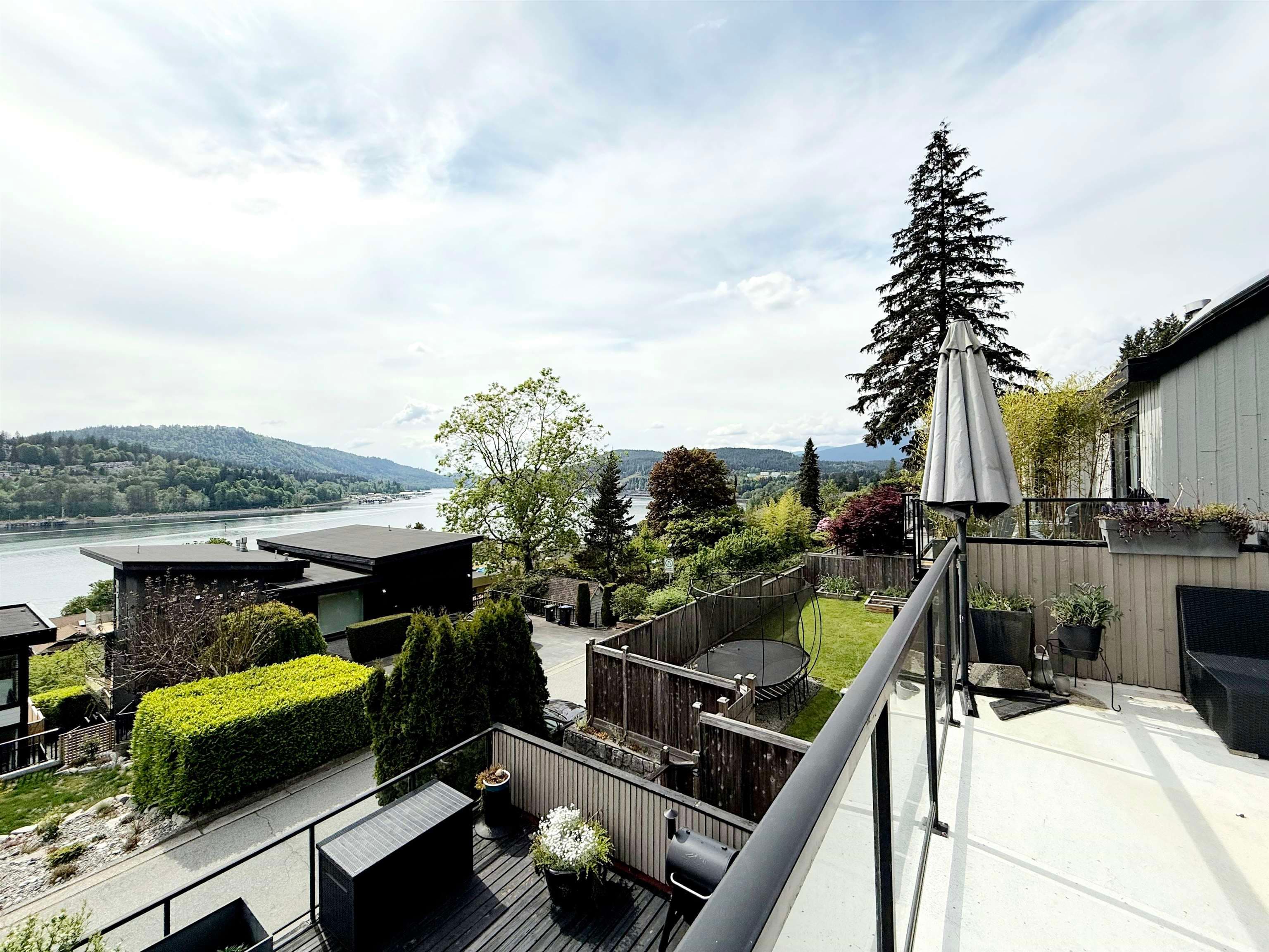 18 Axford Bay, Port Moody, V3H 3R2 — photo 3