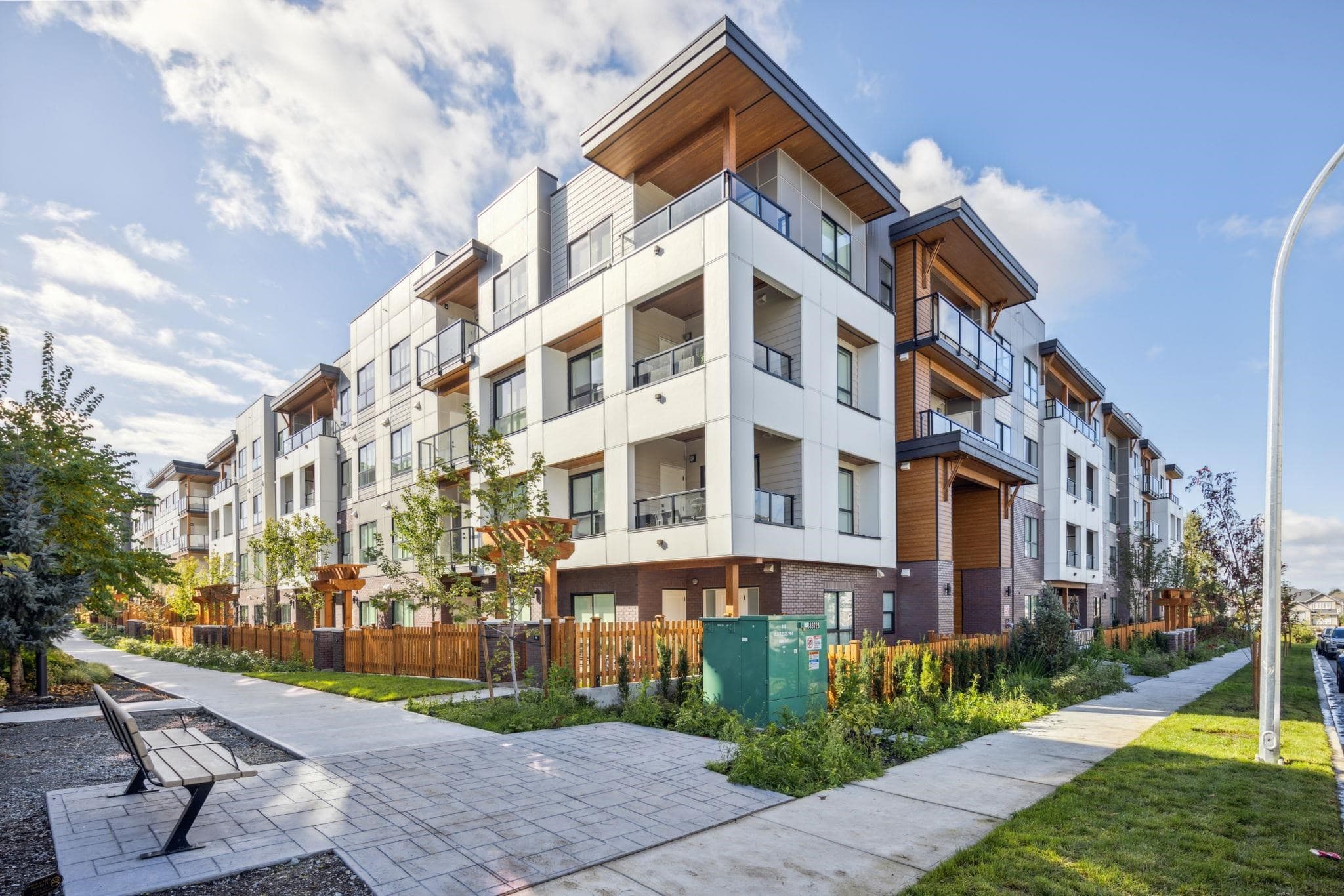 216 - 20282 72b Avenue, Langley, V2Y 1T9 — photo 1