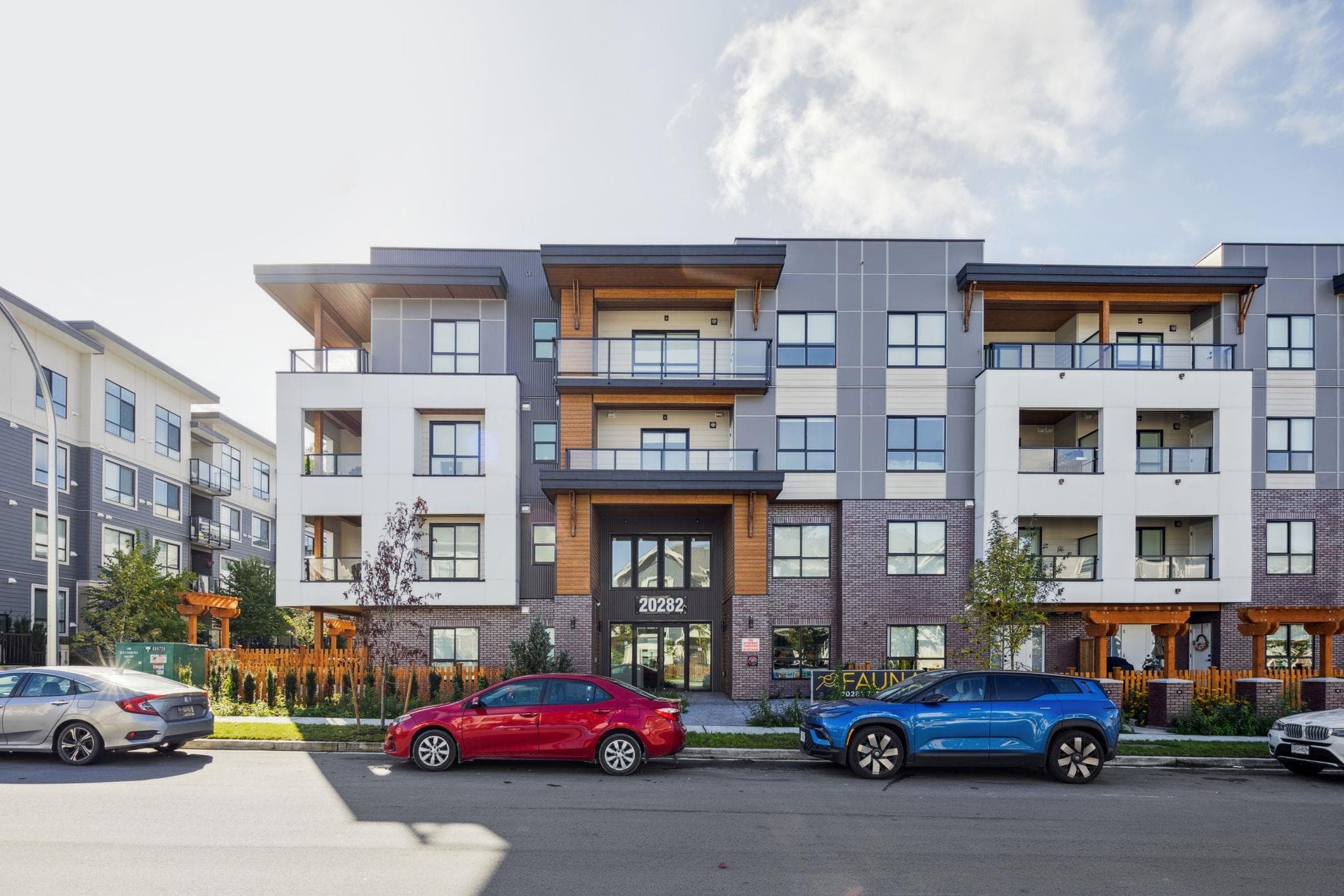 407 - 20282 72b Avenue, Langley, V2Y 1T9 — photo 1