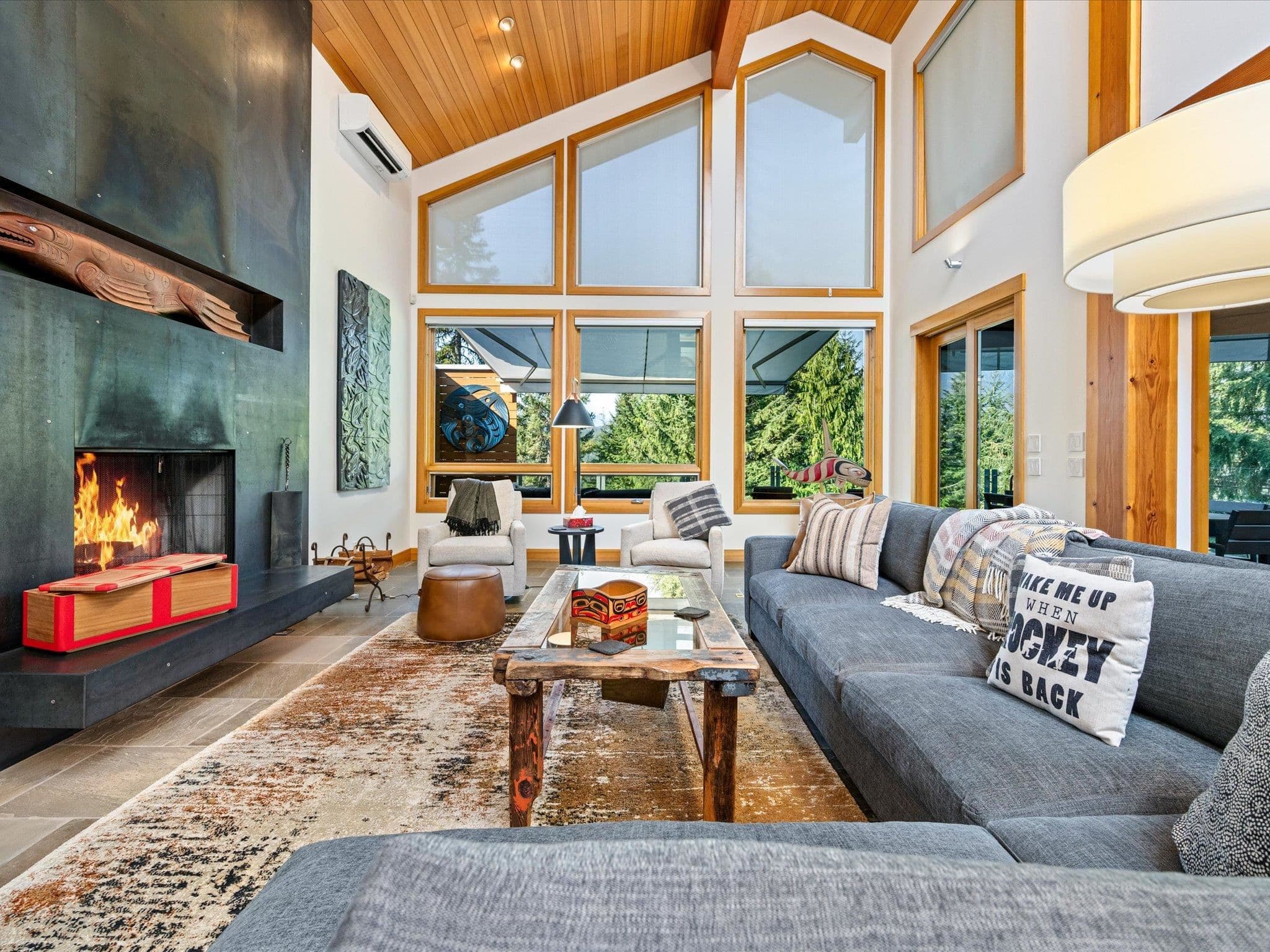 2341 Gondola Way, Whistler