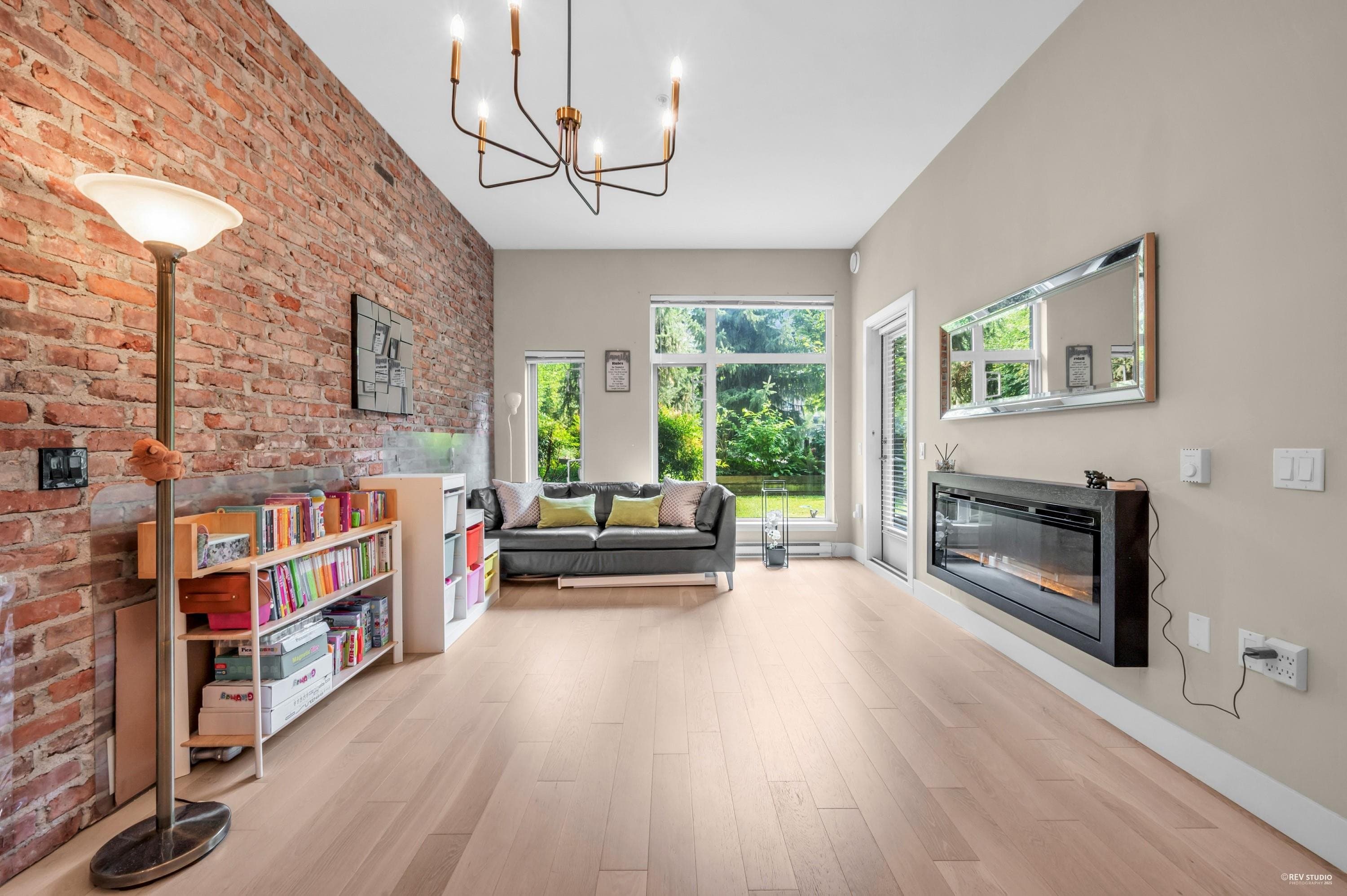 108 - 262 Salter Street, New Westminster, V3M 0J6 — photo 2