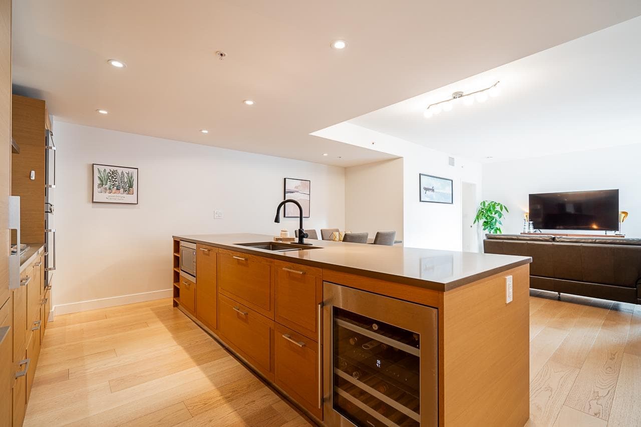 501 - 7228 Adera Street, Vancouver, V6P 0H8 — photo 4