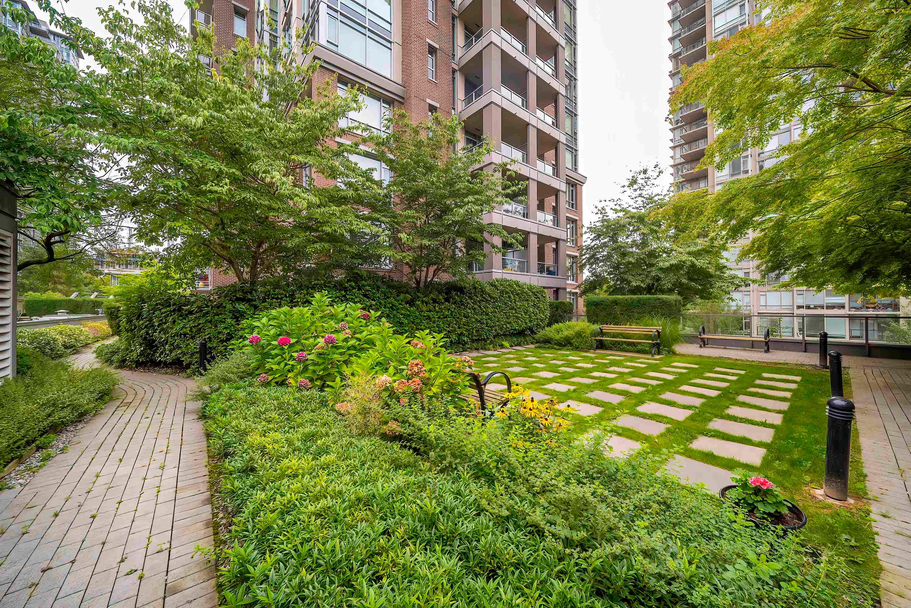 306 - 1155 The High Street, Coquitlam, V3B 7W4 — photo 4