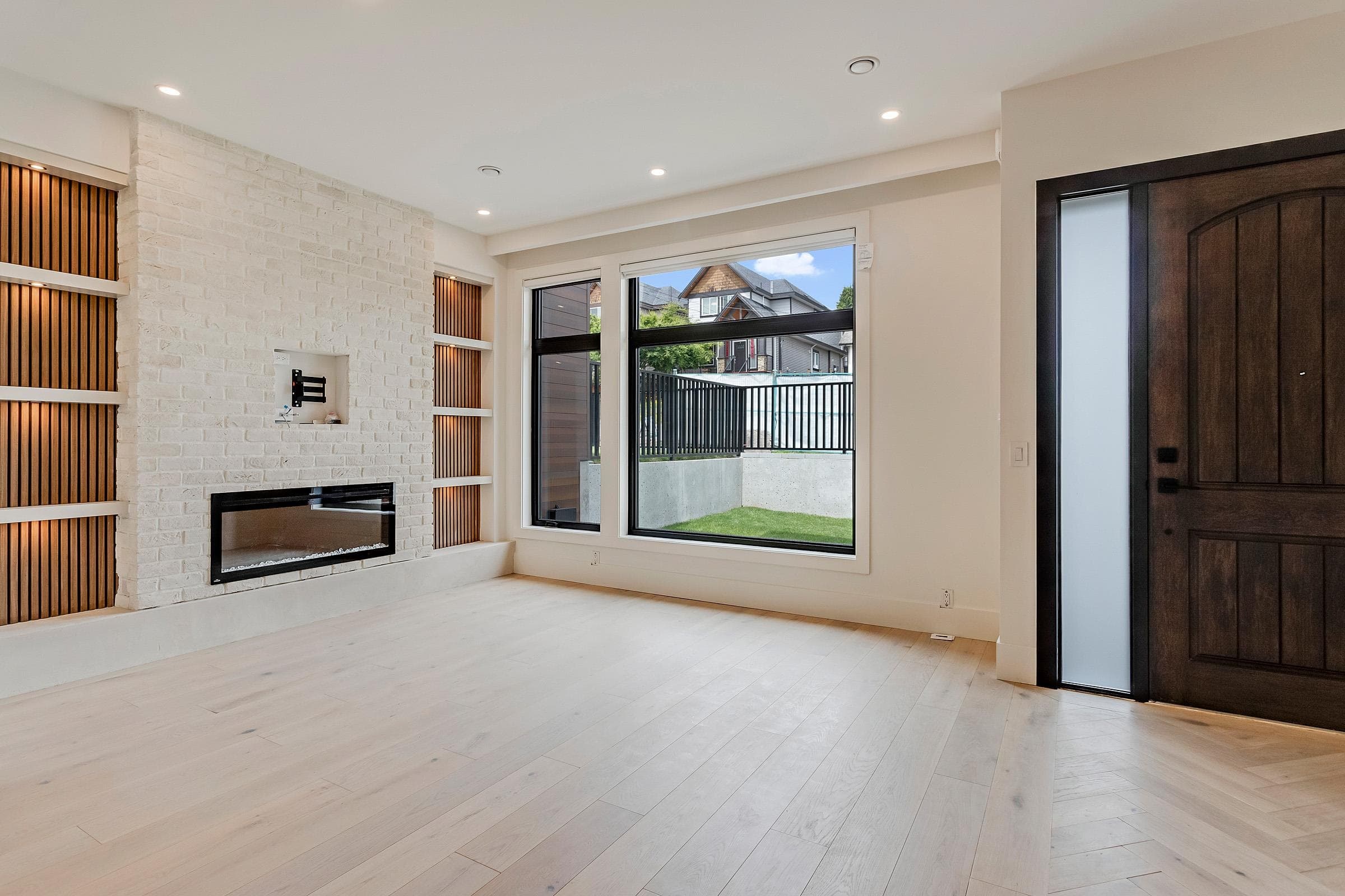 102 - 1038 Delestre Avenue, Coquitlam, V3K 2H2 — photo 5